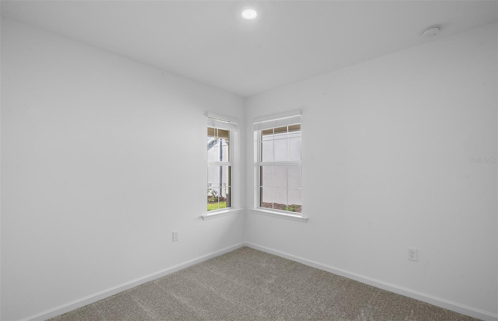 813 BALLEBY TRL — photo 18