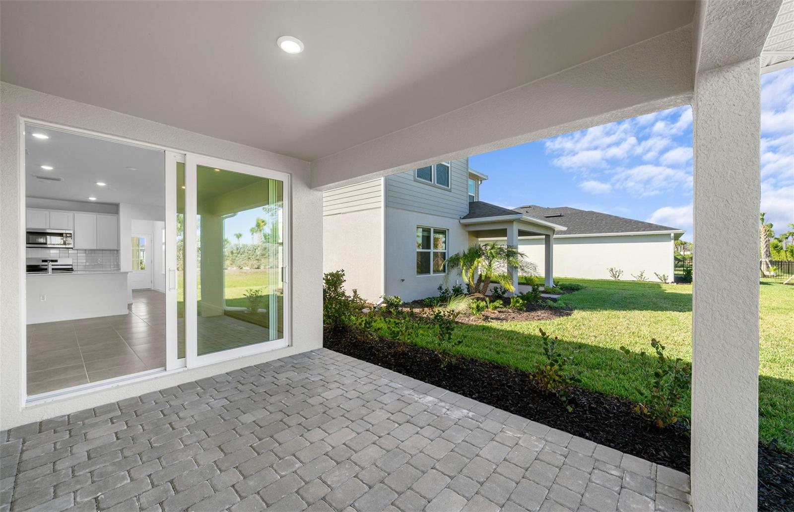 813 BALLEBY TRL — photo 26