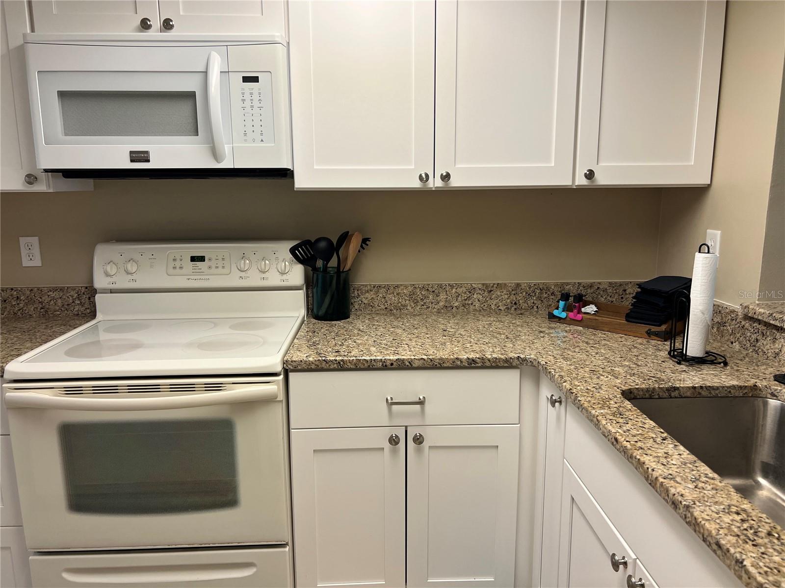 9609 MIDIRON CT #1 — photo 8