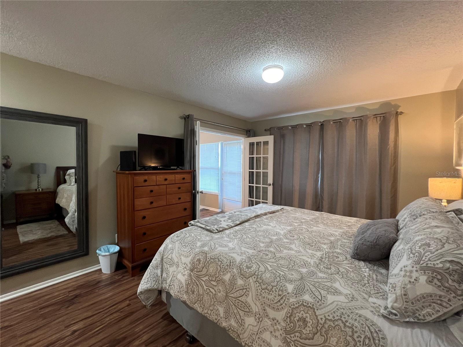 9609 MIDIRON CT #1 — photo 11