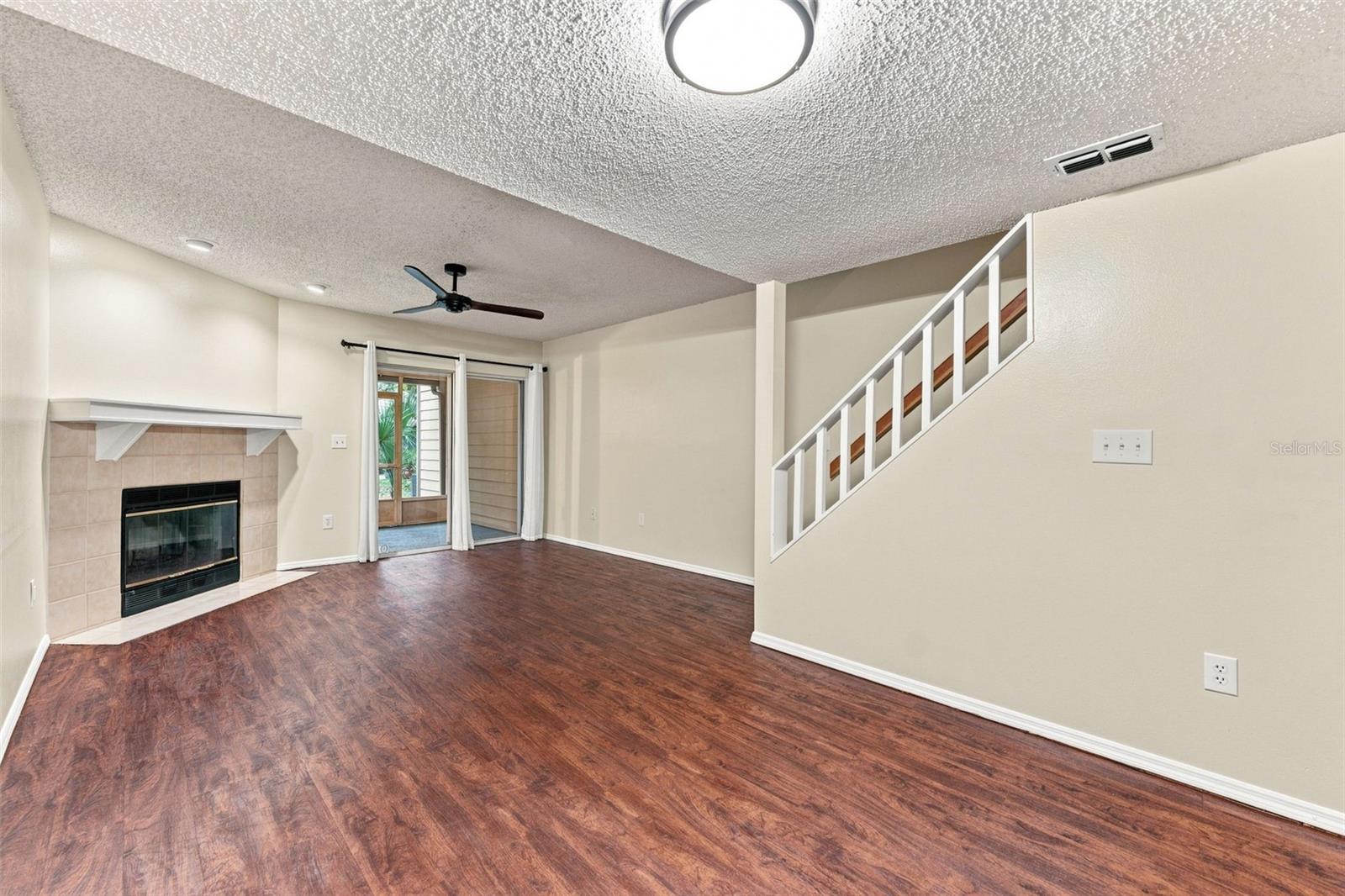 2350 FLETCHERS POINT CIR — photo 11
