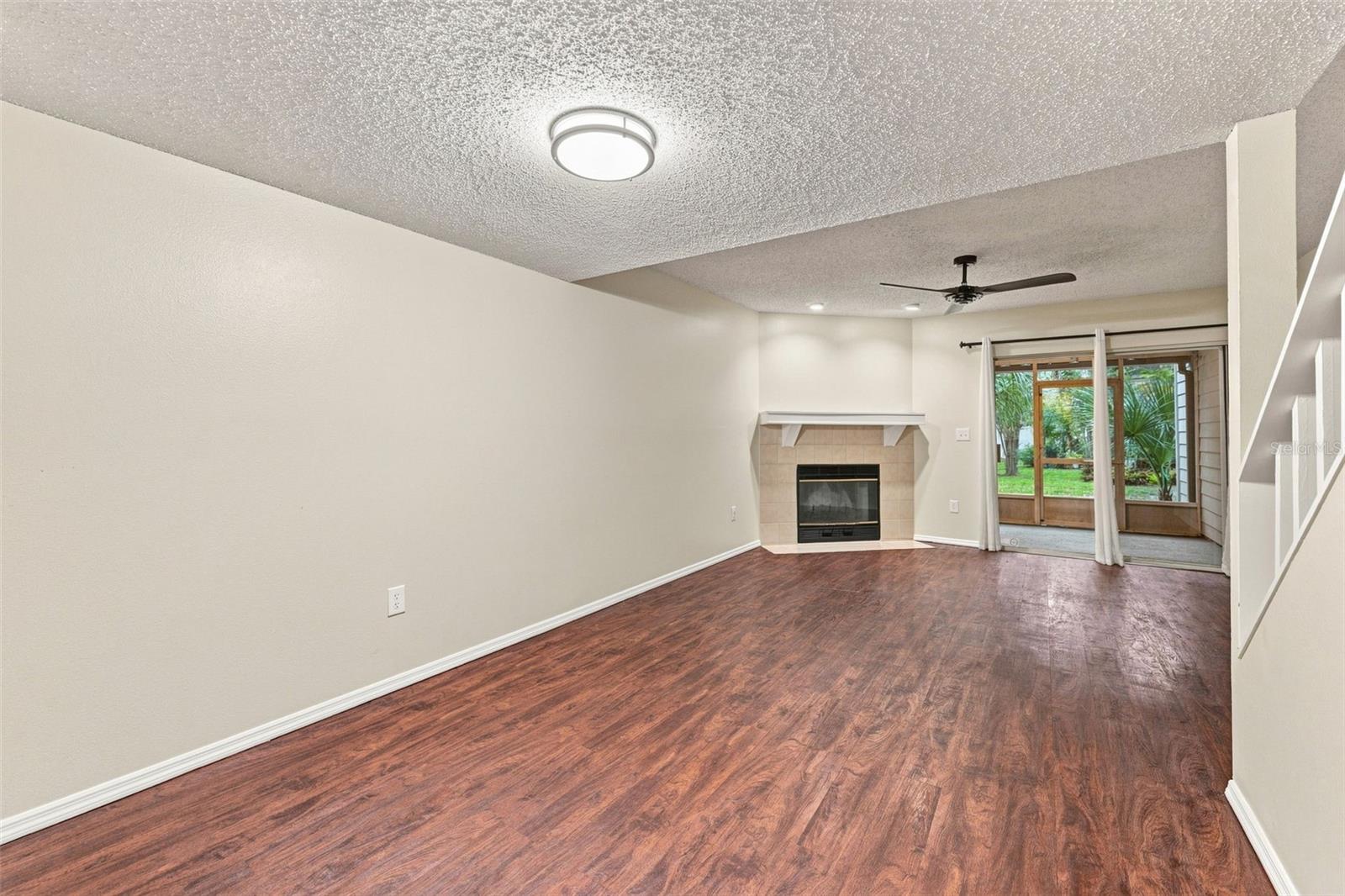 2350 FLETCHERS POINT CIR — photo 10