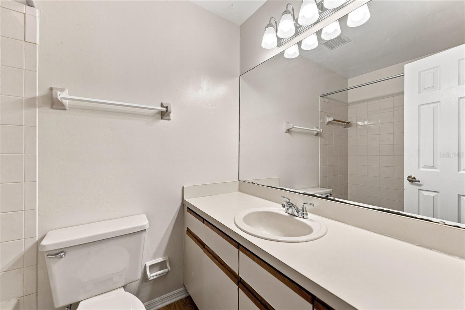 2350 FLETCHERS POINT CIR — photo 19
