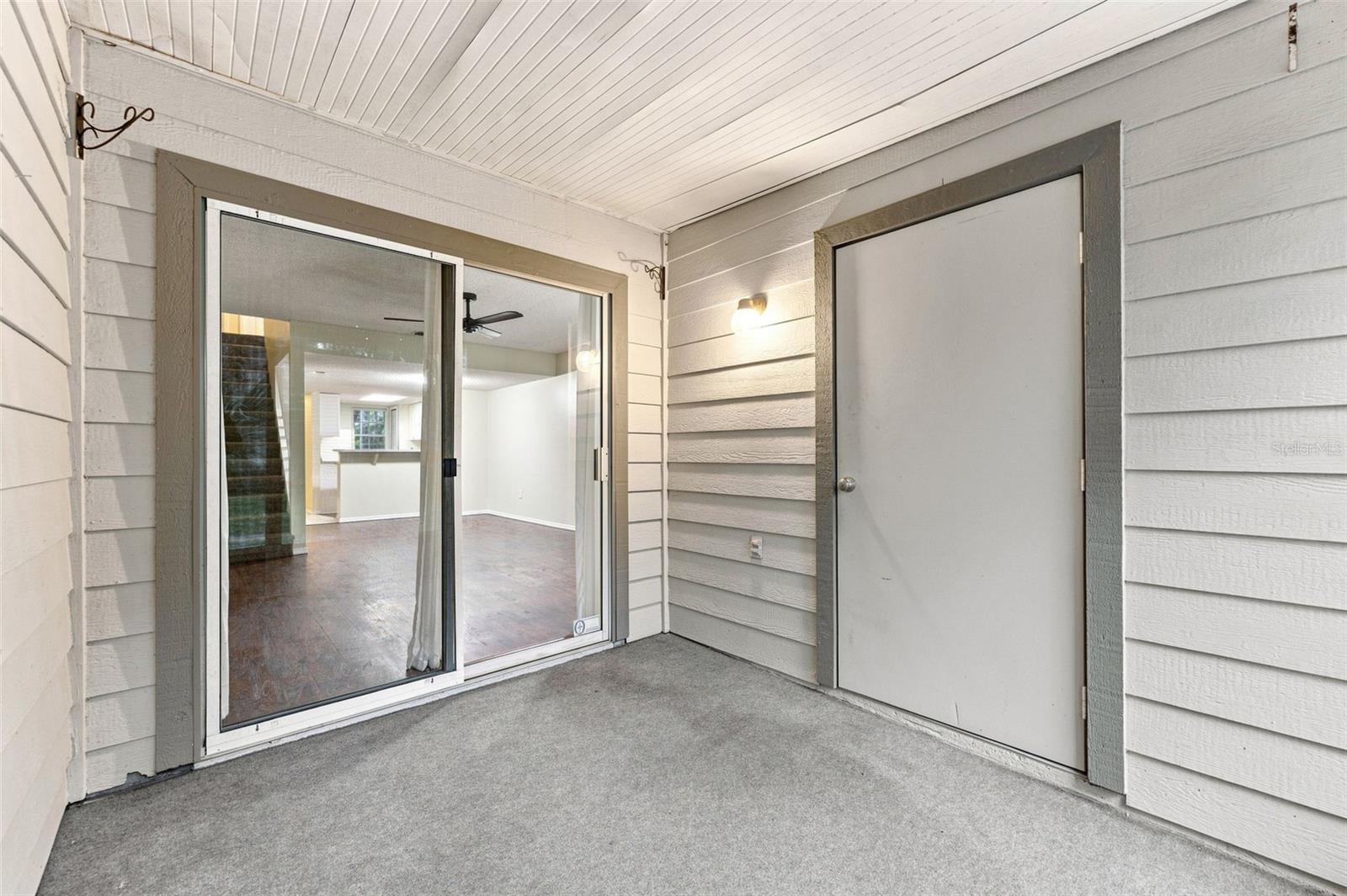 2350 FLETCHERS POINT CIR — photo 30