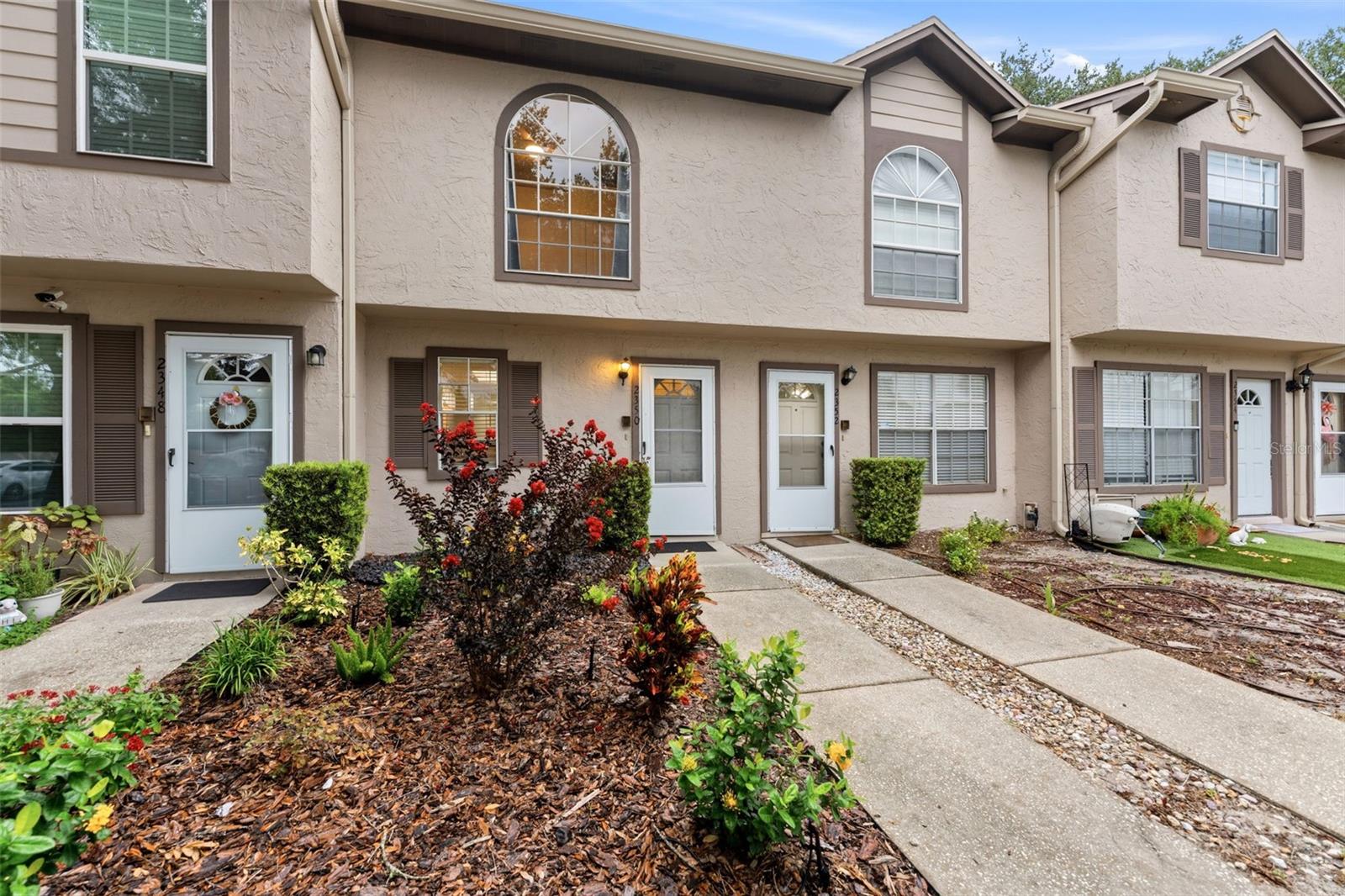 2350 FLETCHERS POINT CIR — photo 4