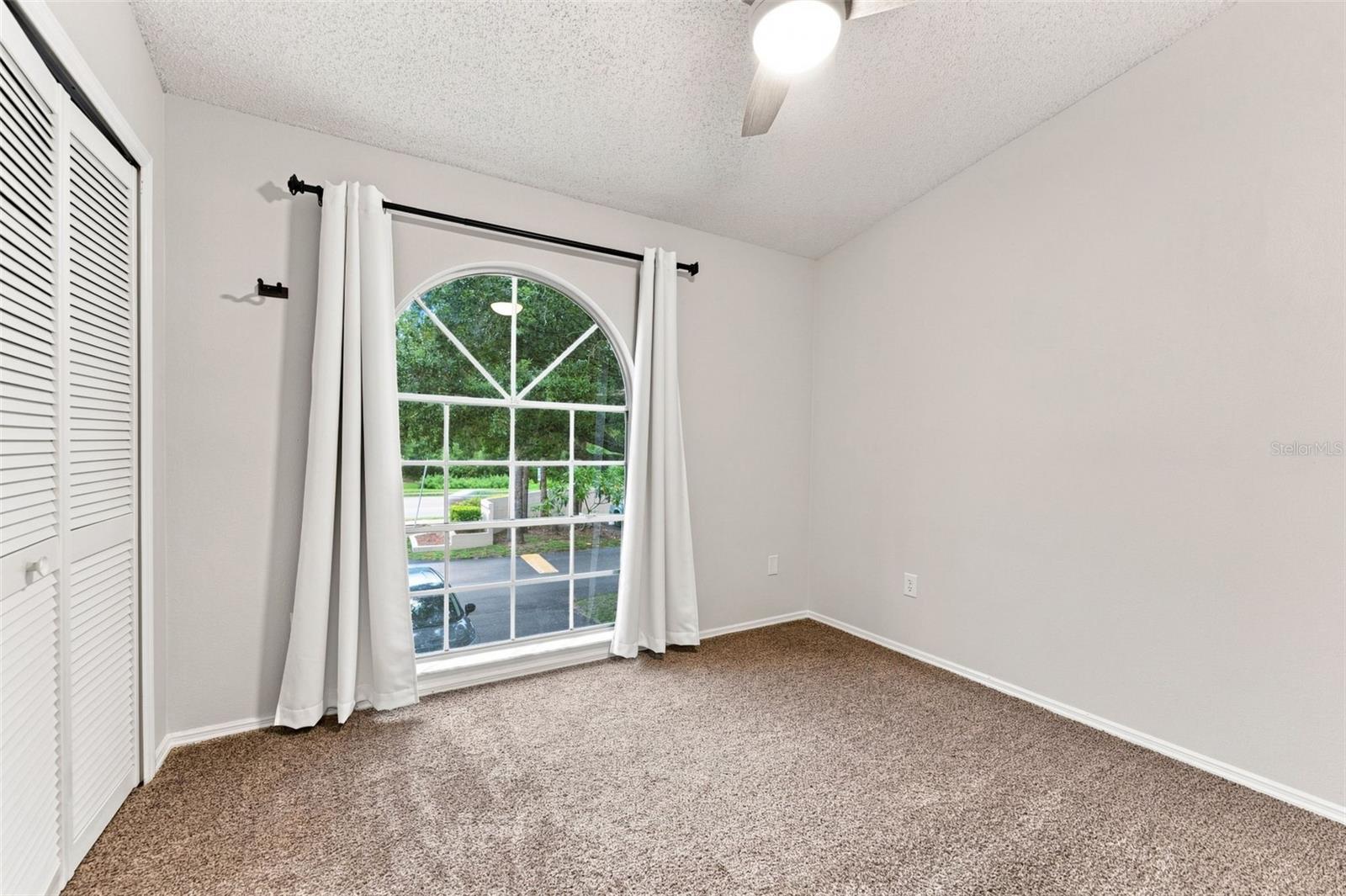 2350 FLETCHERS POINT CIR — photo 22