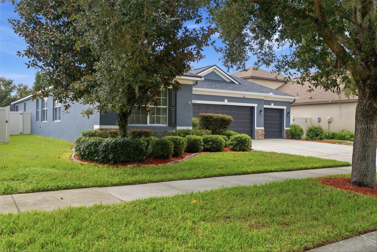 11105 WEMBLEY LANDING DR — photo 33
