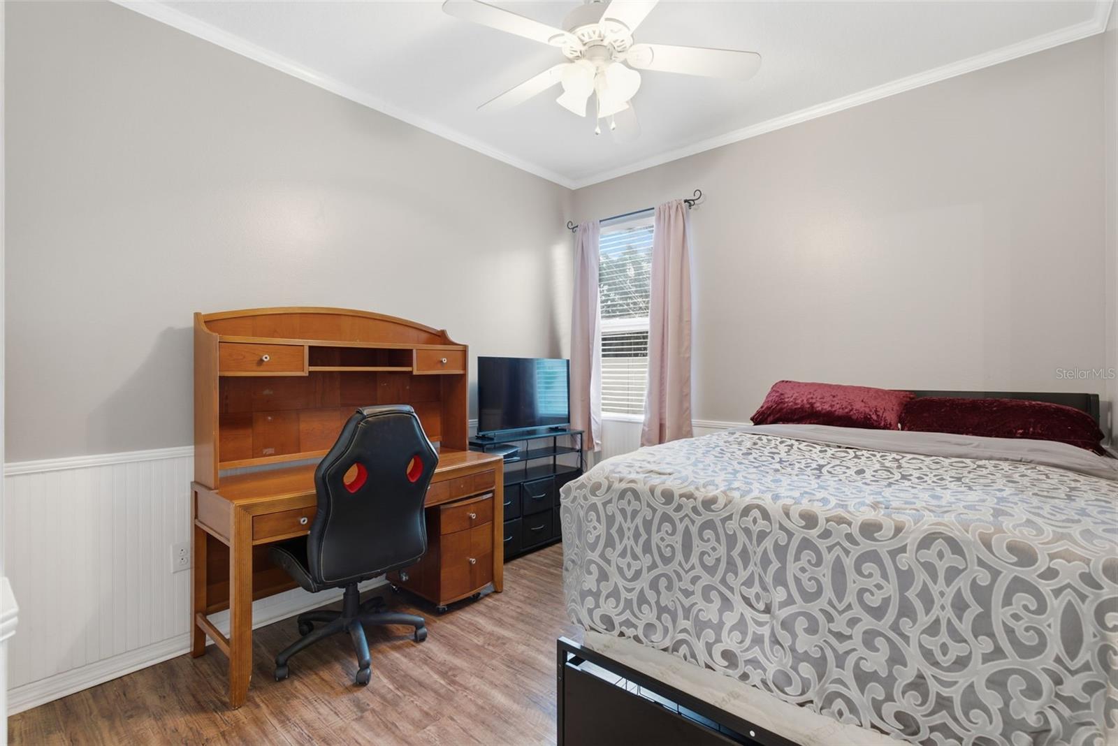11105 WEMBLEY LANDING DR — photo 32