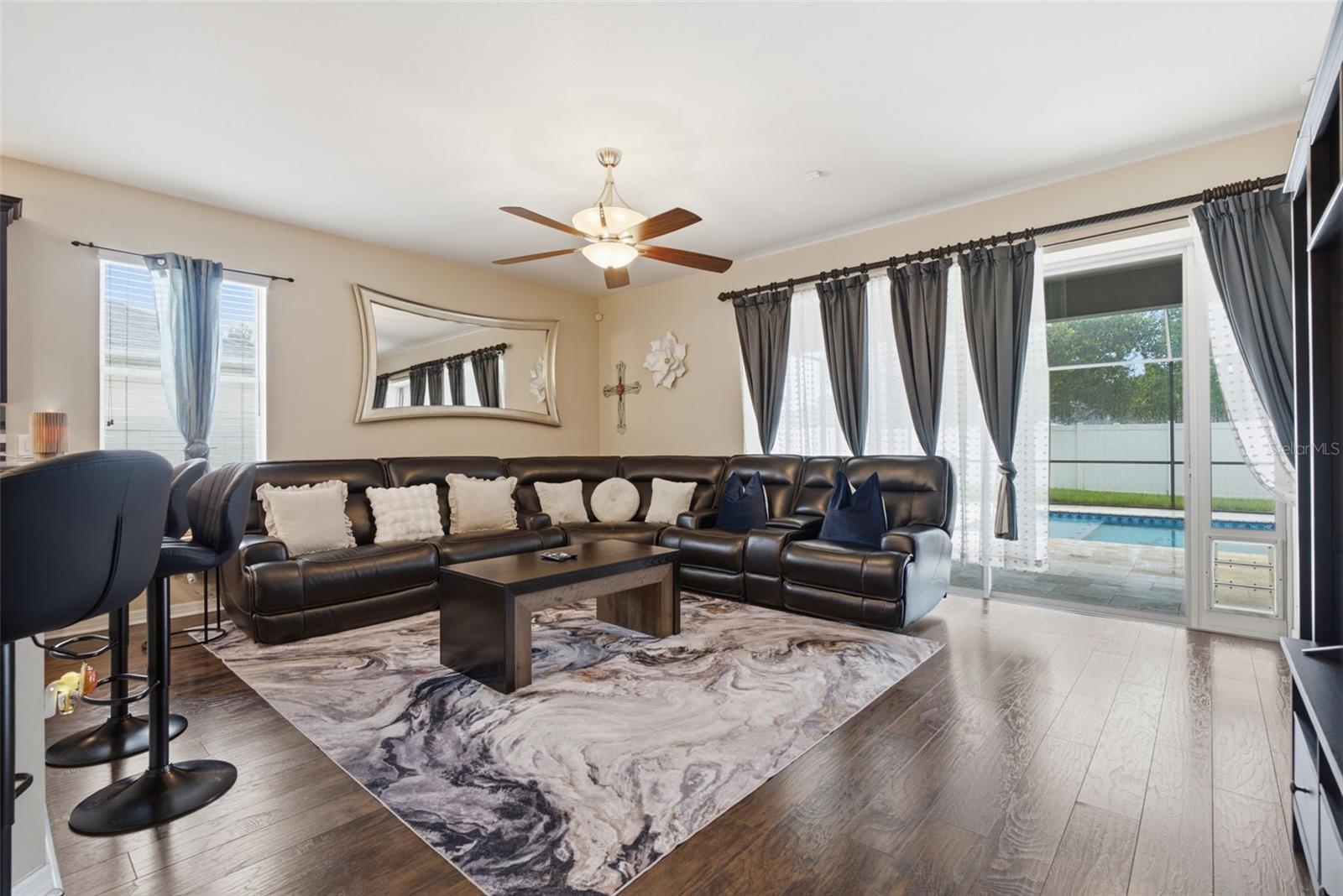 11105 WEMBLEY LANDING DR — photo 16