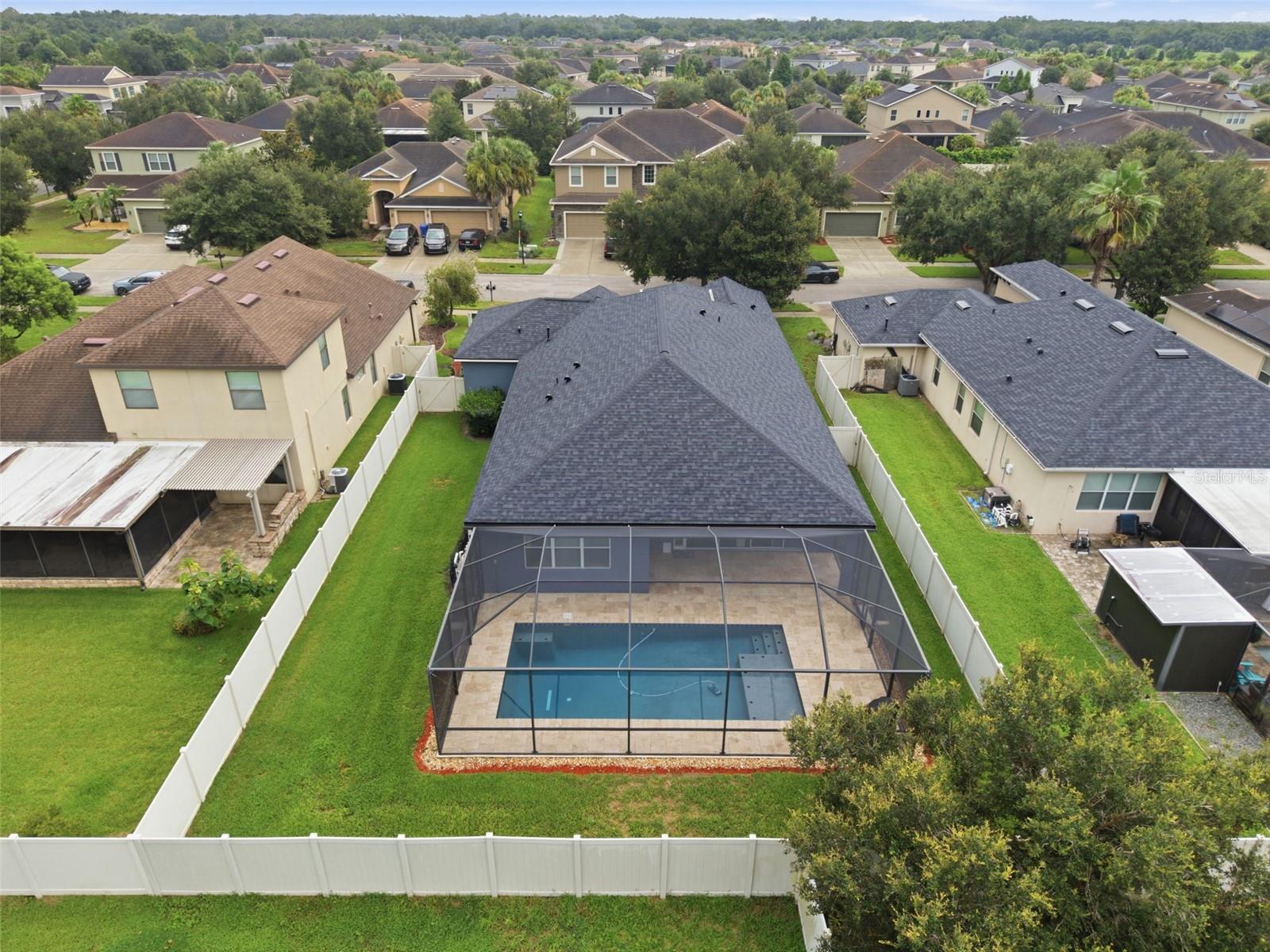 11105 WEMBLEY LANDING DR — photo 37
