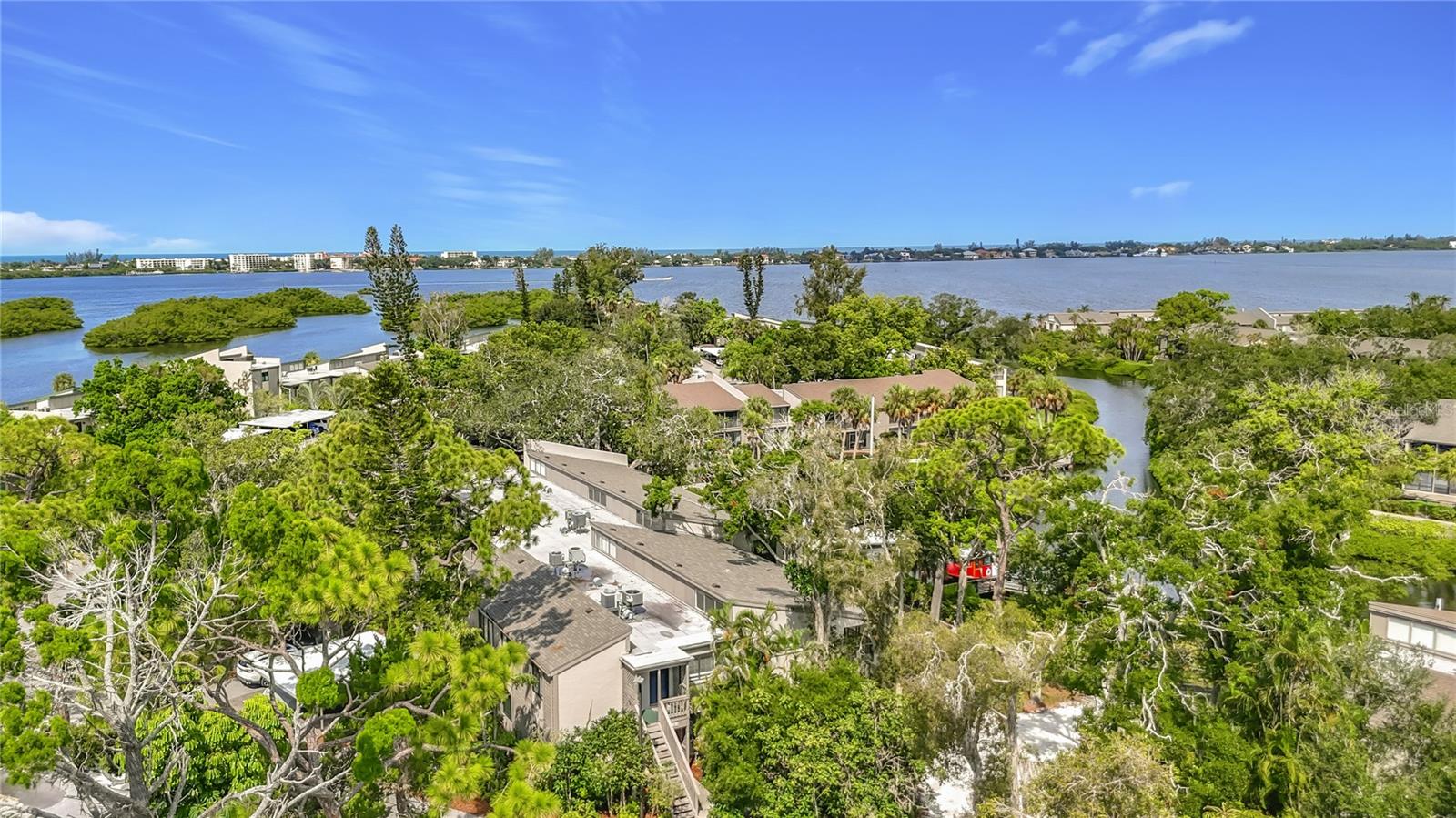 1601 PELICAN POINT DR #215 — photo 3