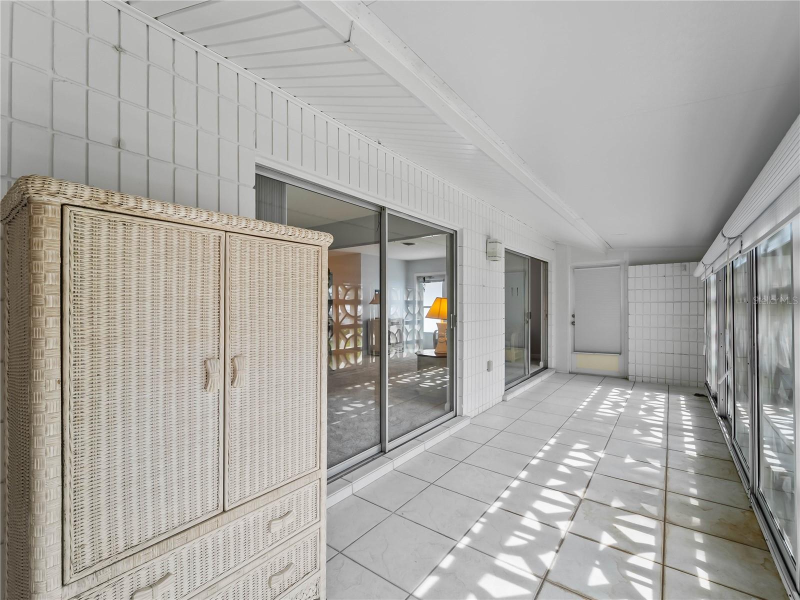 1205 TARPON CENTER DR #C1 — photo 25