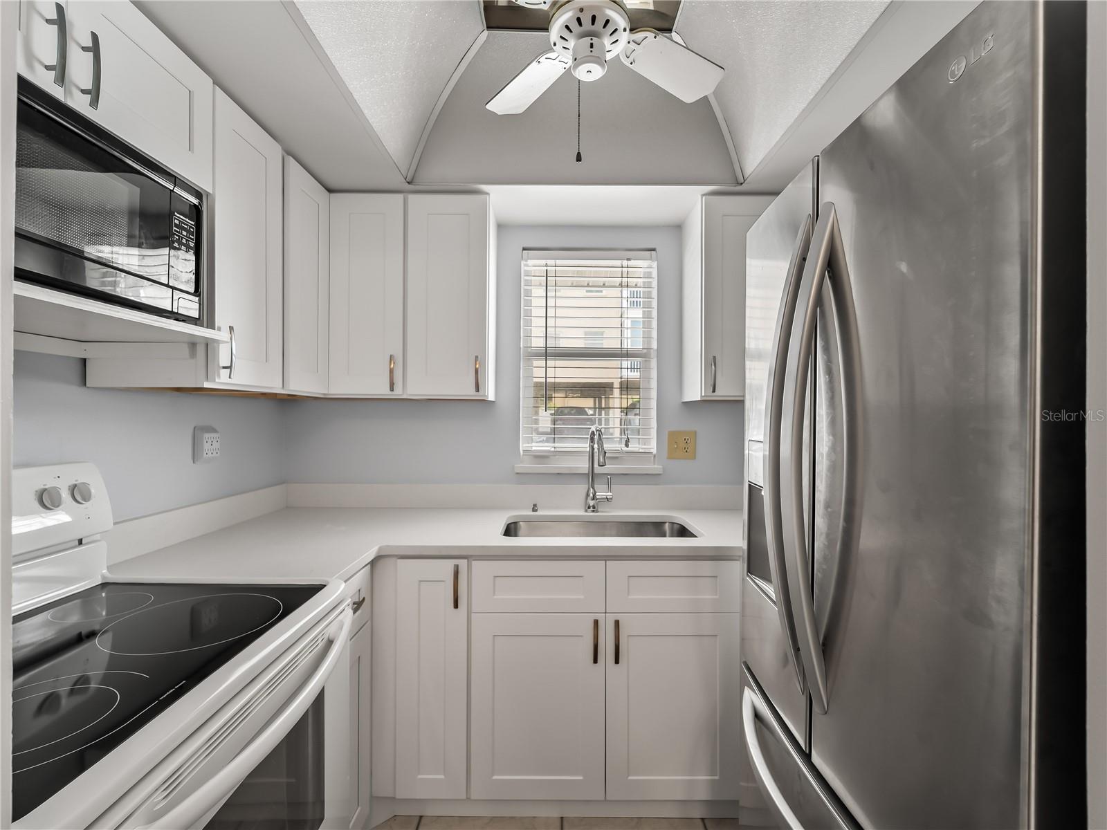 1205 TARPON CENTER DR #C1 — photo 14