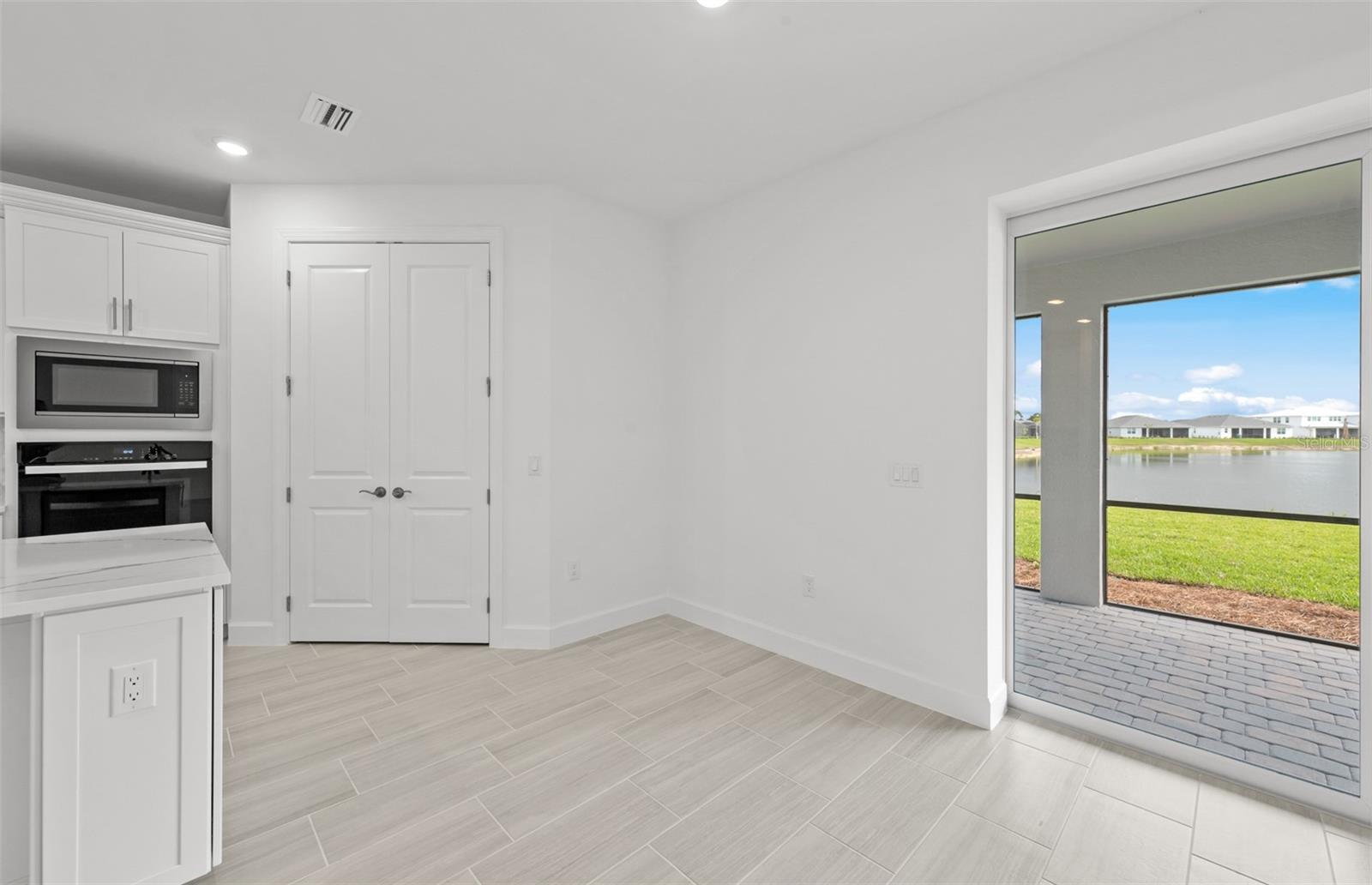 16526 ENNIS PL — photo 18