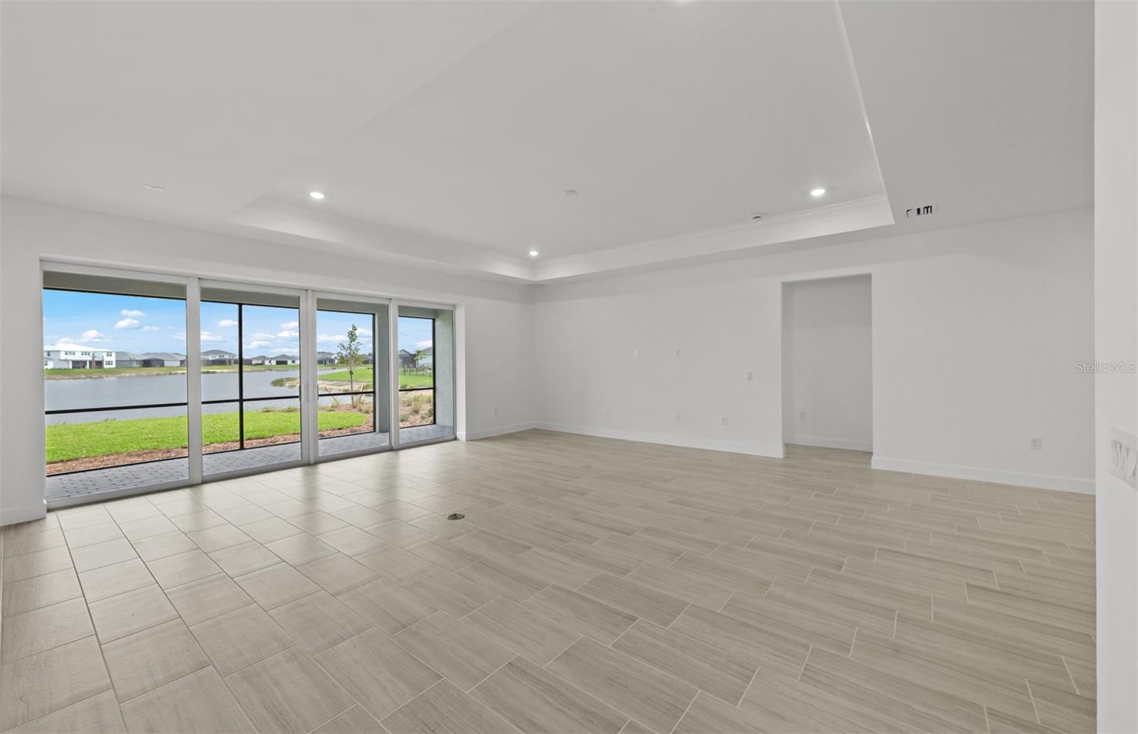 16526 ENNIS PL — photo 30