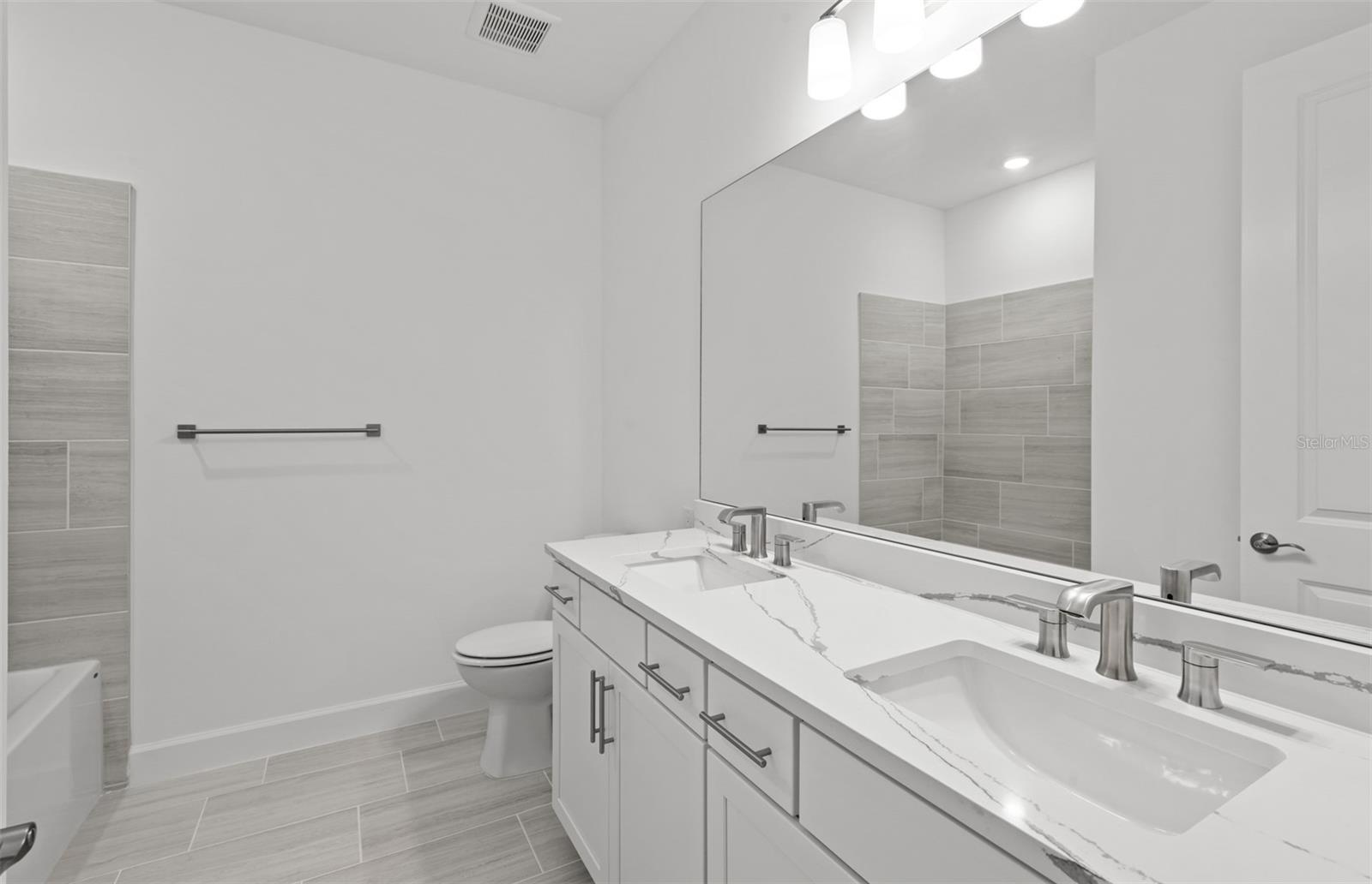 16526 ENNIS PL — photo 6