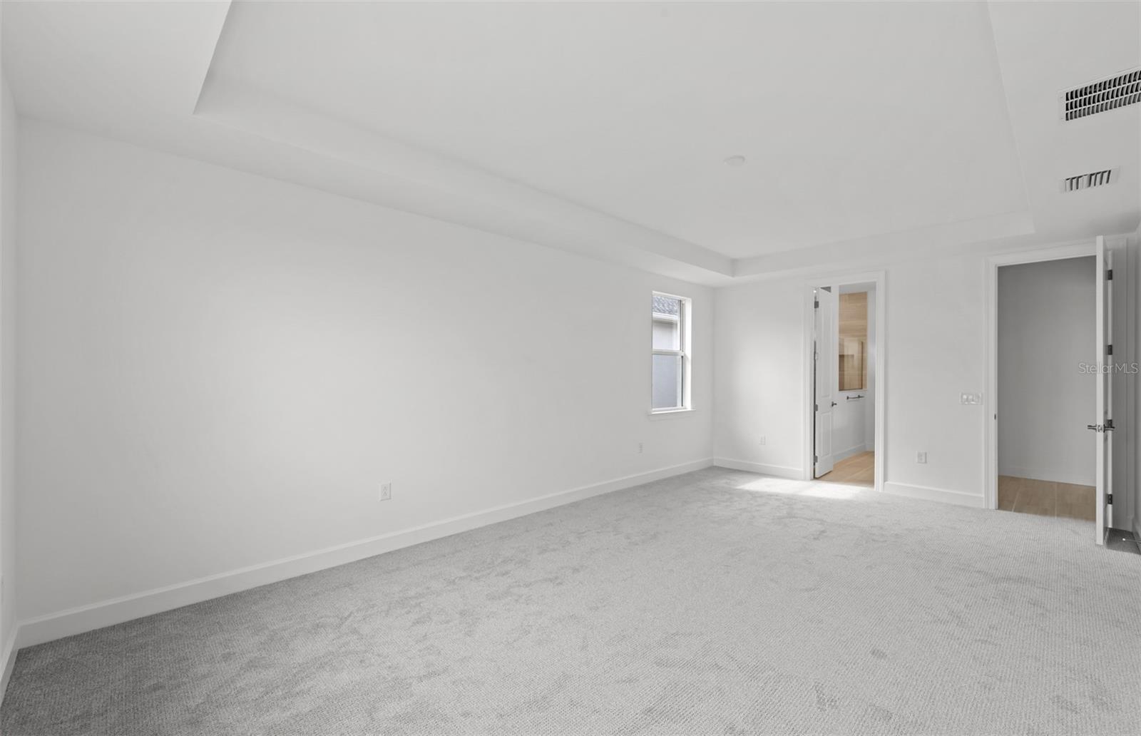 16526 ENNIS PL — photo 32