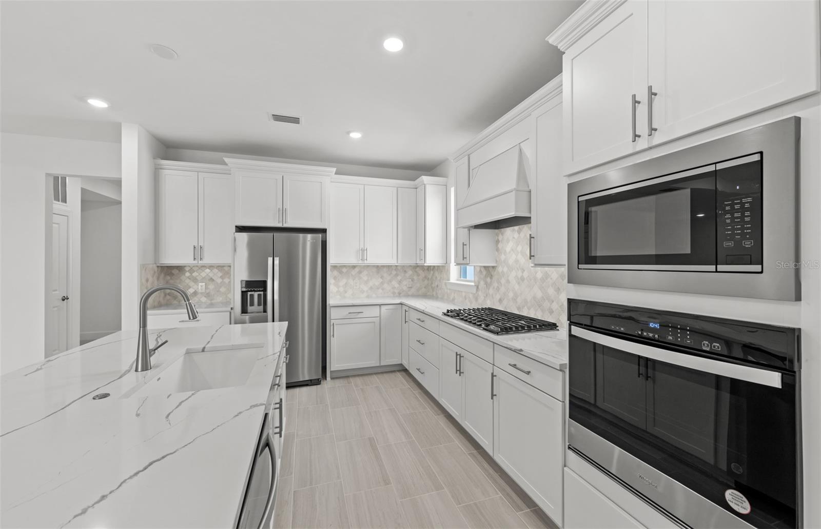 16526 ENNIS PL — photo 22