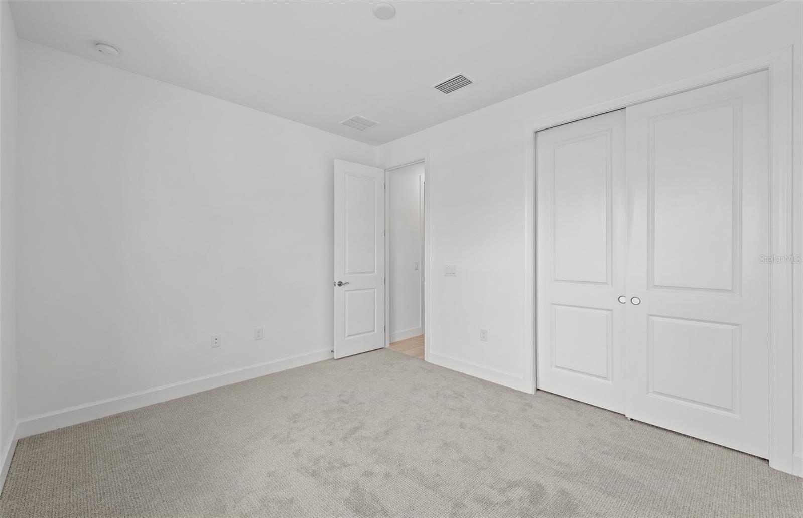 16526 ENNIS PL — photo 8