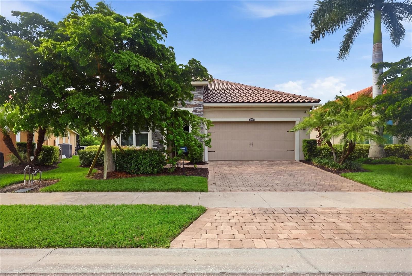 11595 RENAISSANCE BLVD — photo 4