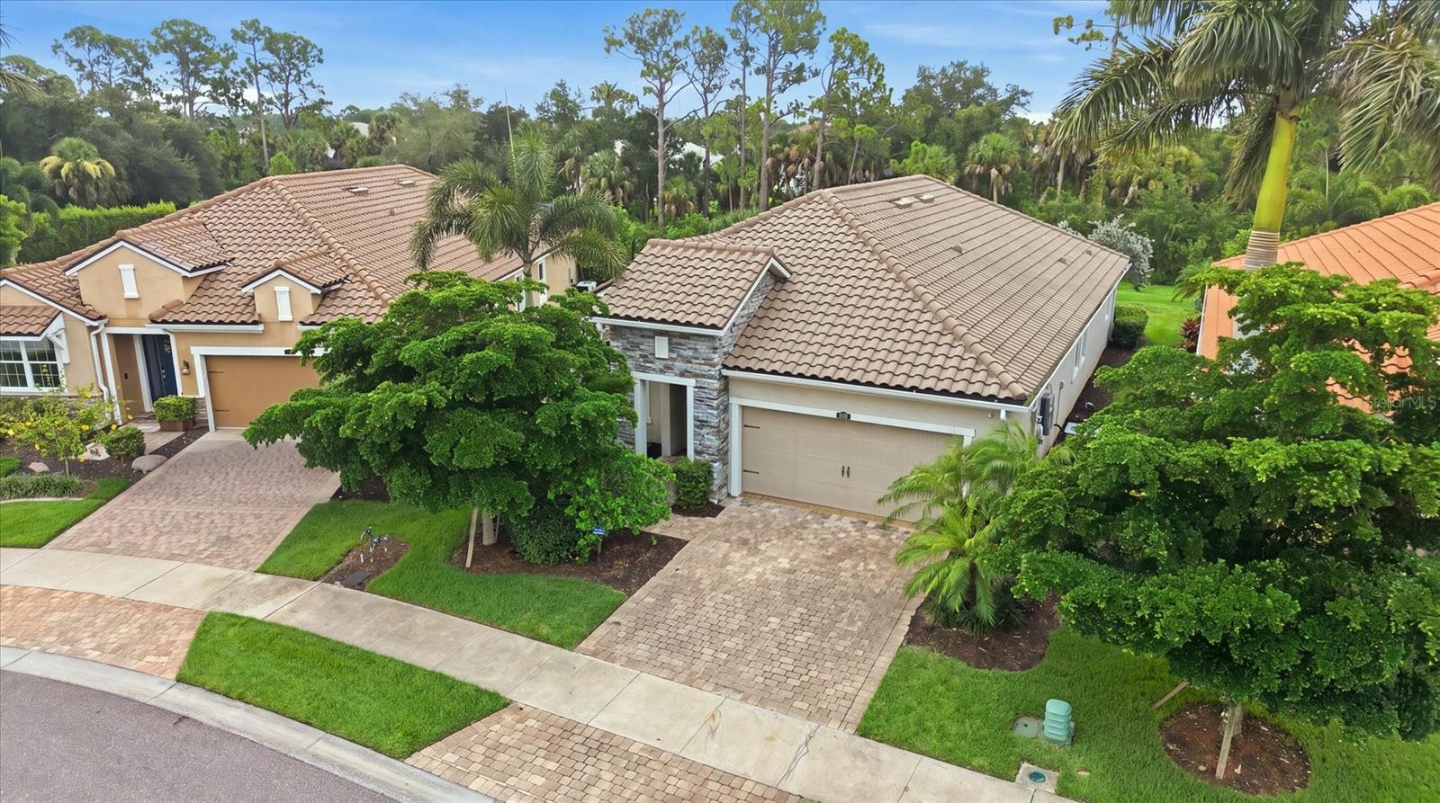 11595 RENAISSANCE BLVD — photo 3