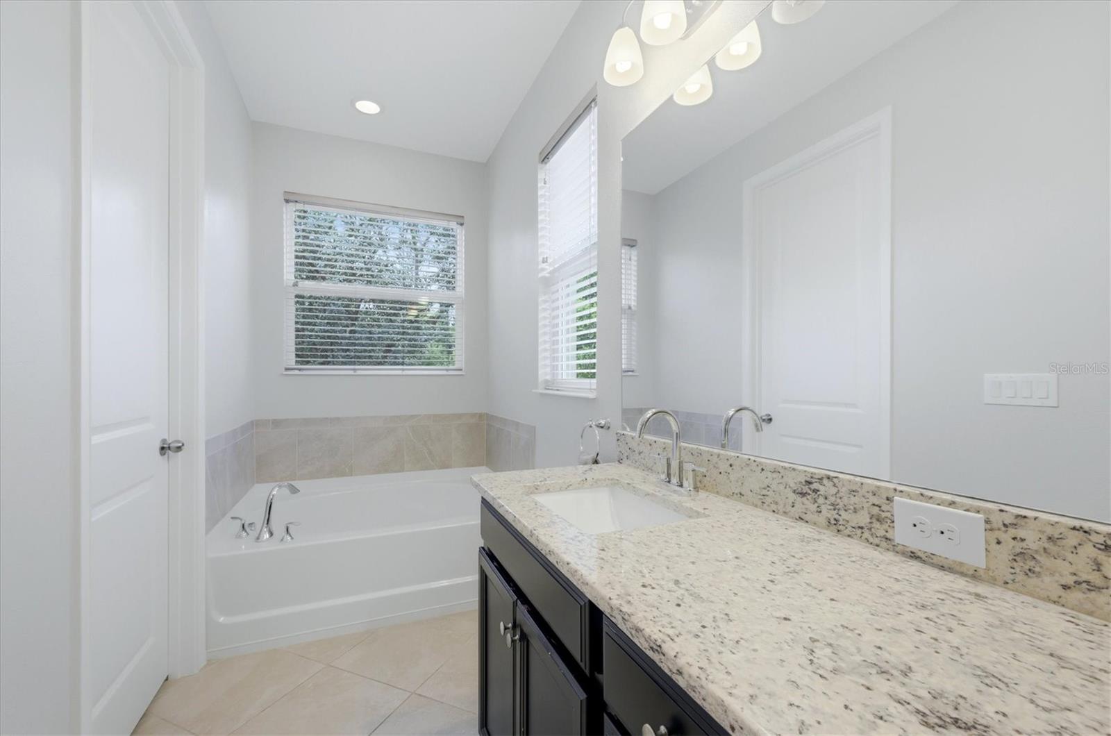 11595 RENAISSANCE BLVD — photo 26