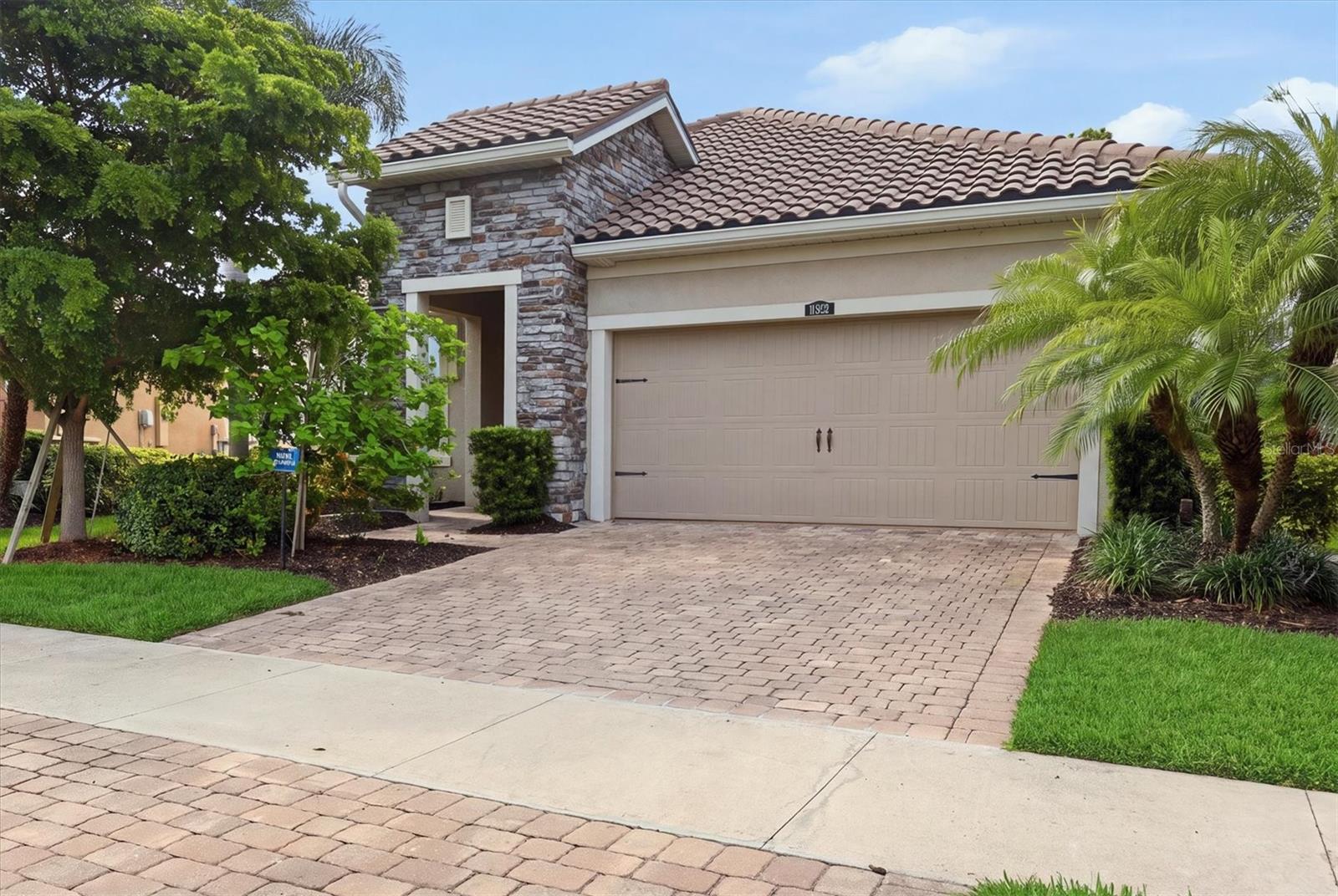 11595 RENAISSANCE BLVD — photo 5