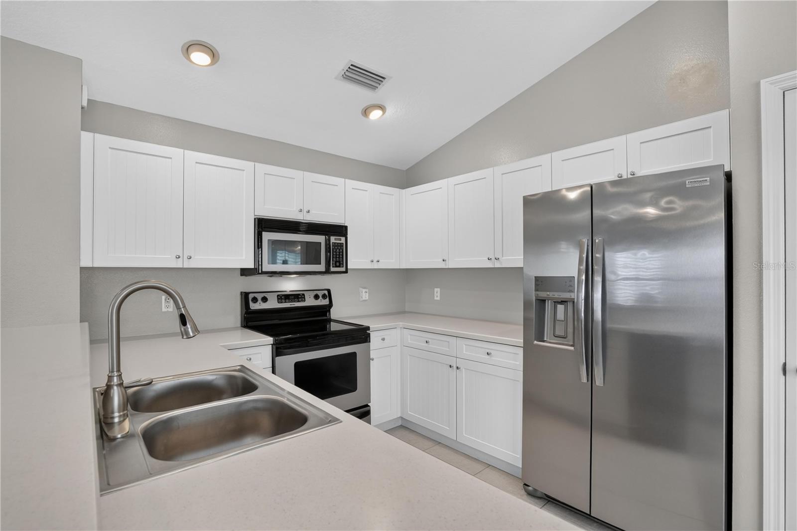 4718 FOREST CREEK TRL — photo 12