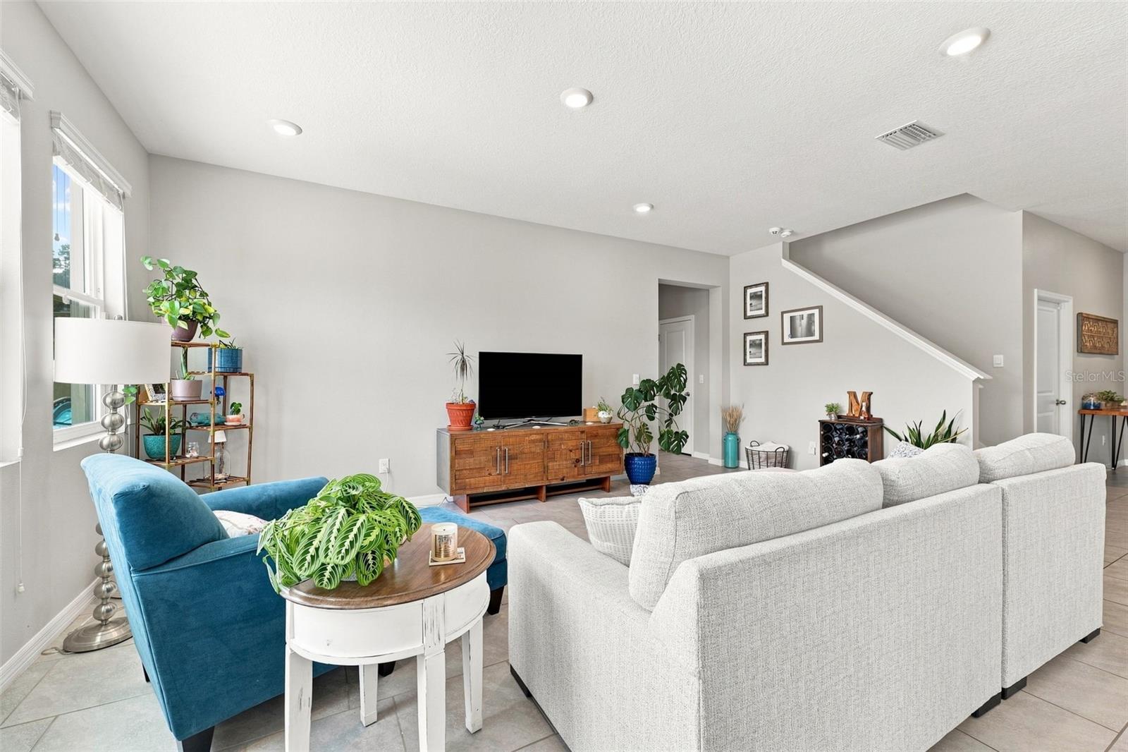 8673 BOWER BASS CIR — photo 6