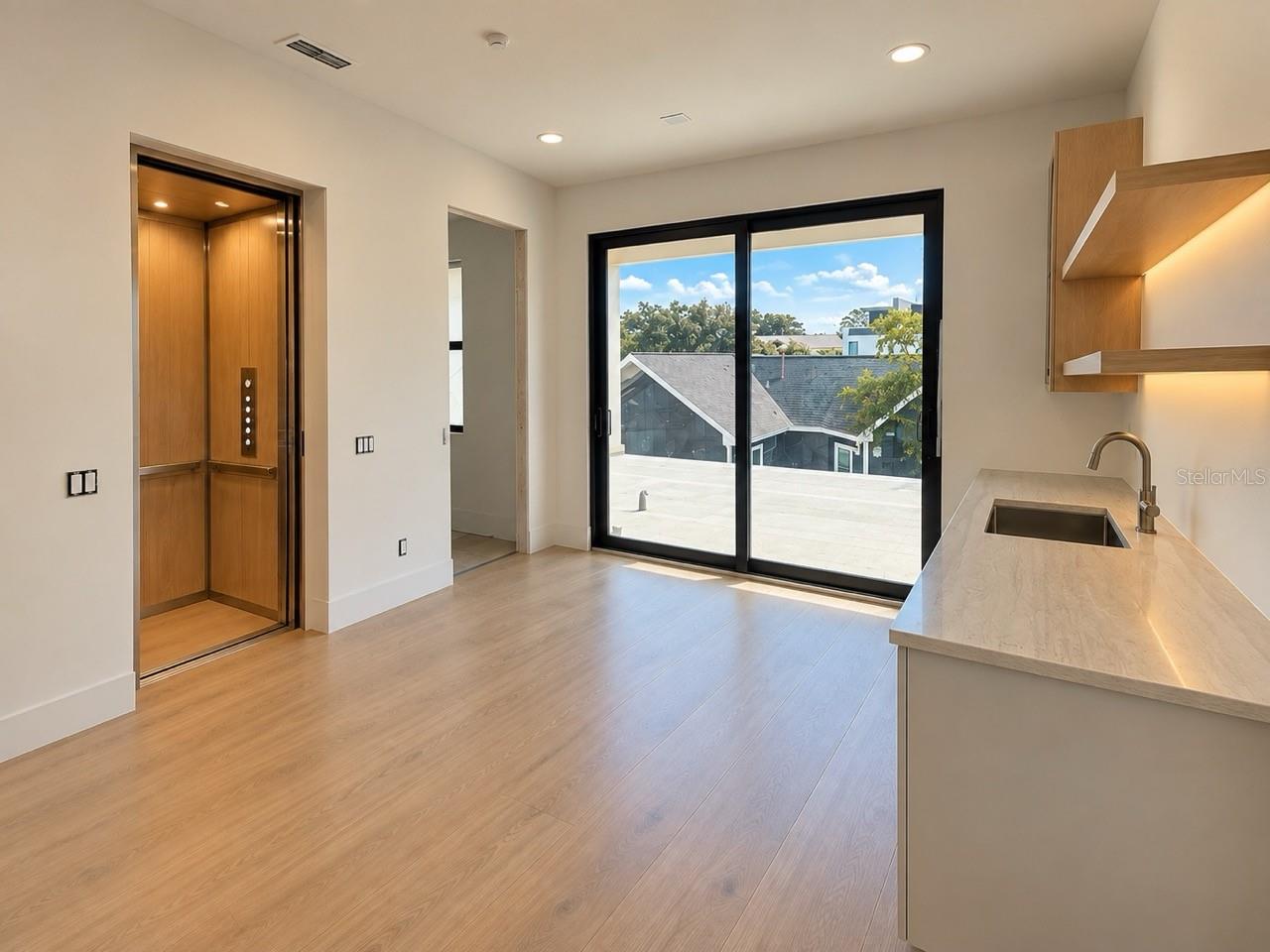 2117 N OLA AVE #3 — photo 42