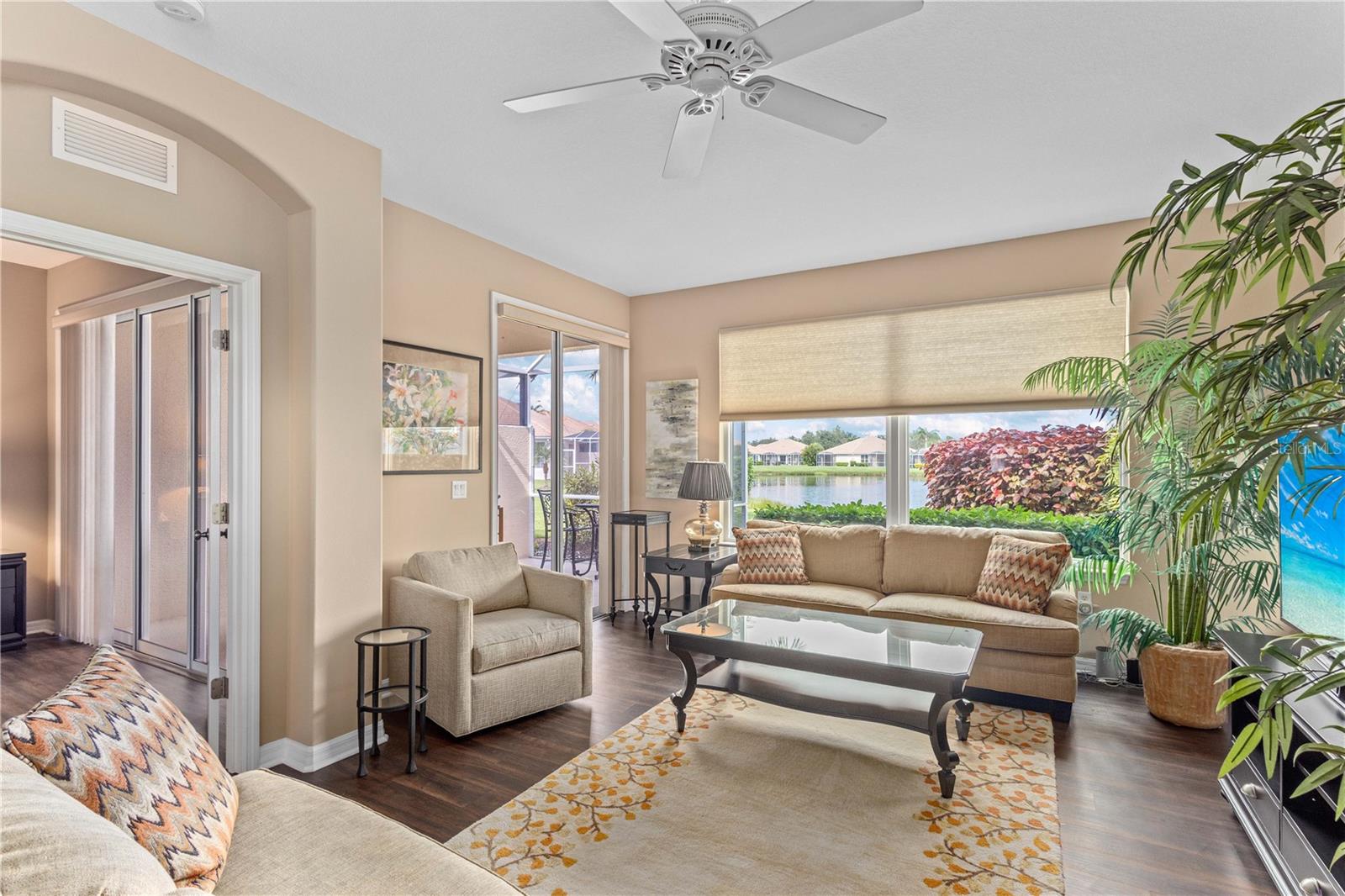 5064 WHISPERING OAKS DR — photo 14