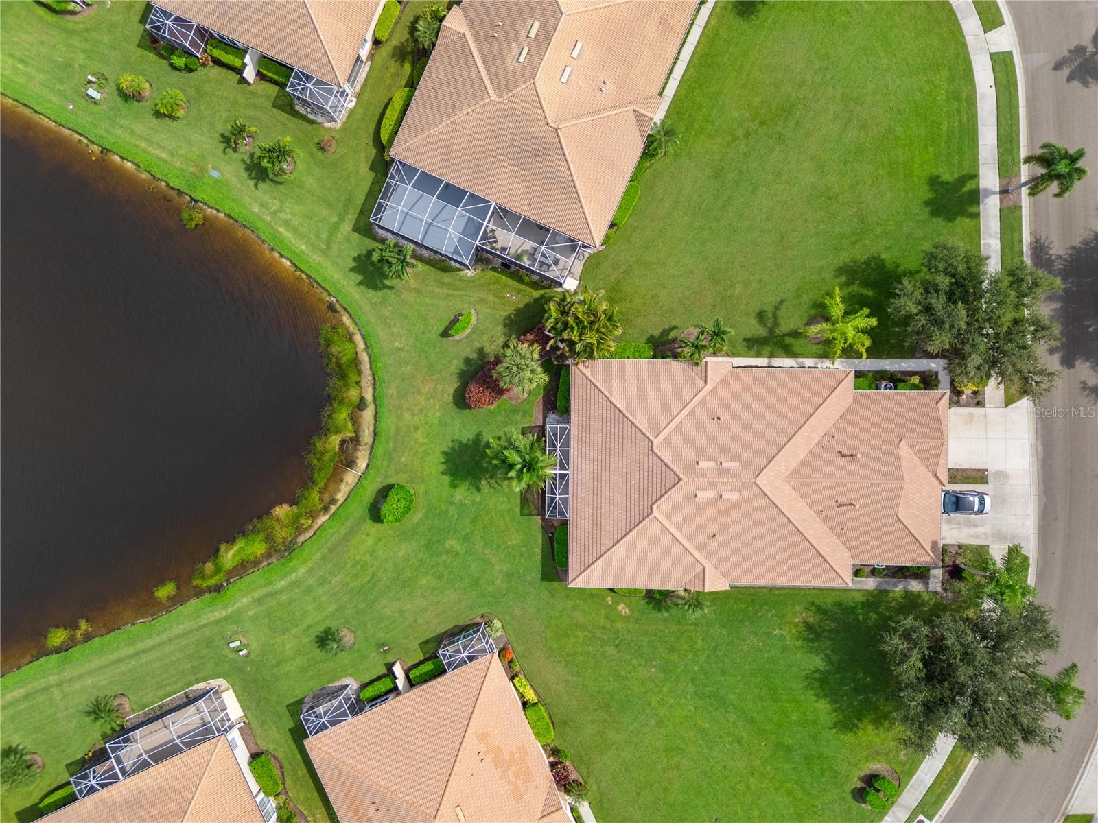 5064 WHISPERING OAKS DR — photo 42