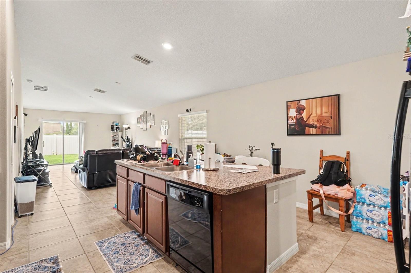 17054 YELLOW PINE ST — photo 12
