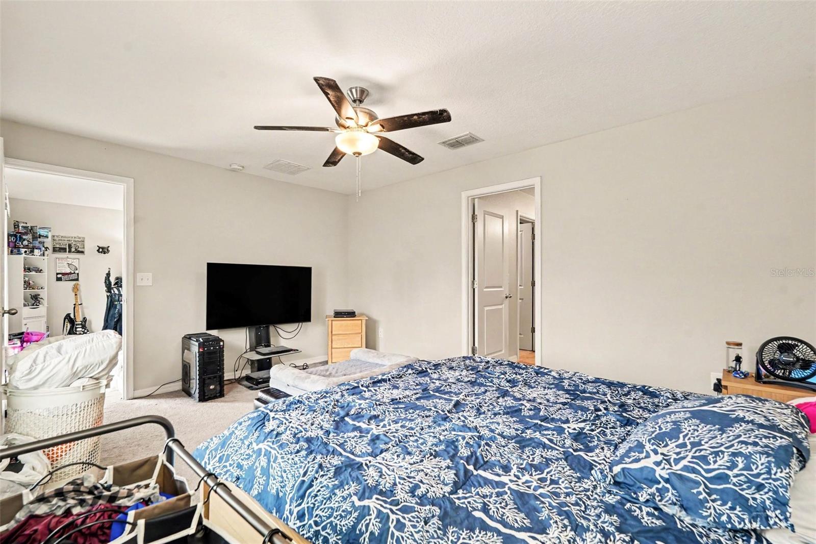 17054 YELLOW PINE ST — photo 16