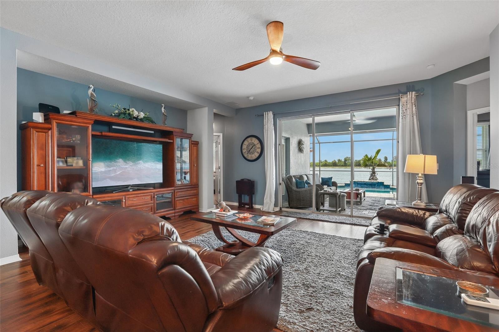 809 SEMINOLE SKY DR — photo 15