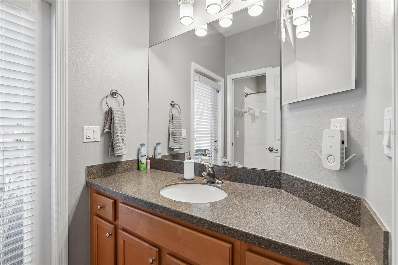 809 SEMINOLE SKY DR — photo 31