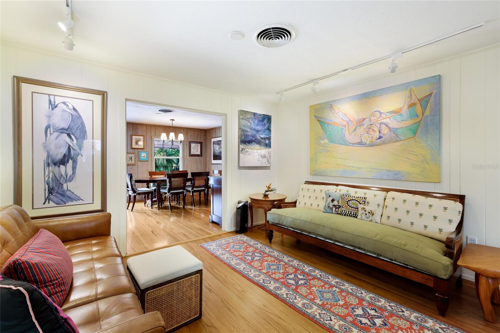 2070 HYDE PARK ST — photo 10