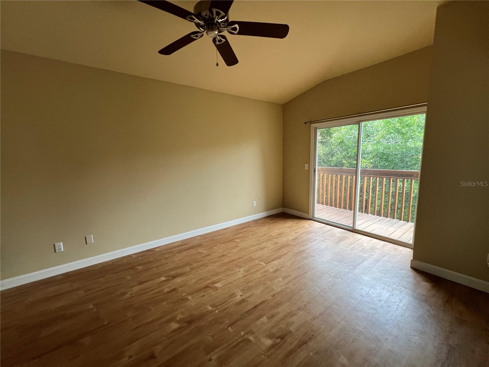 1383 CURLEW RD — photo 24