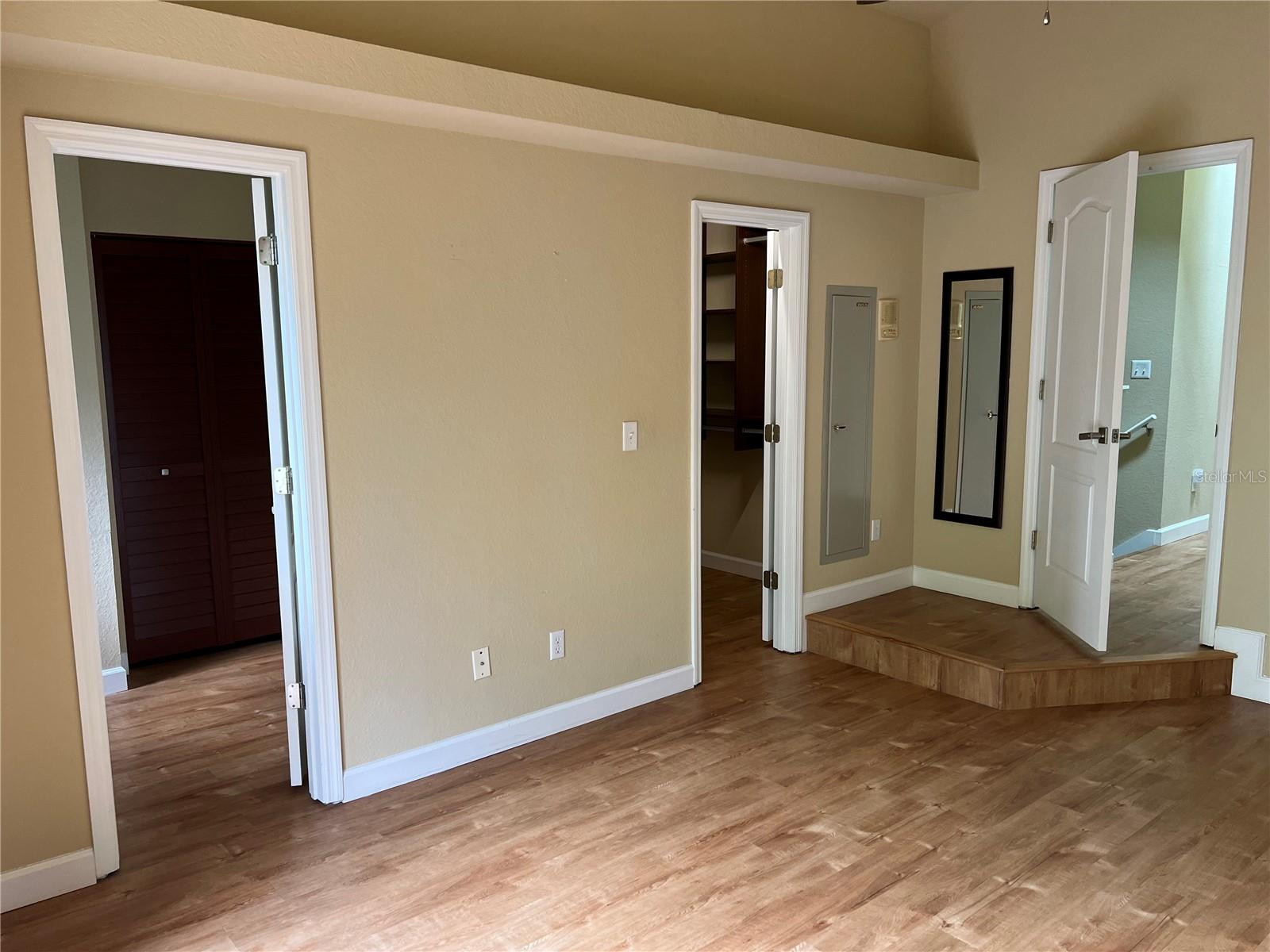 1383 CURLEW RD — photo 25