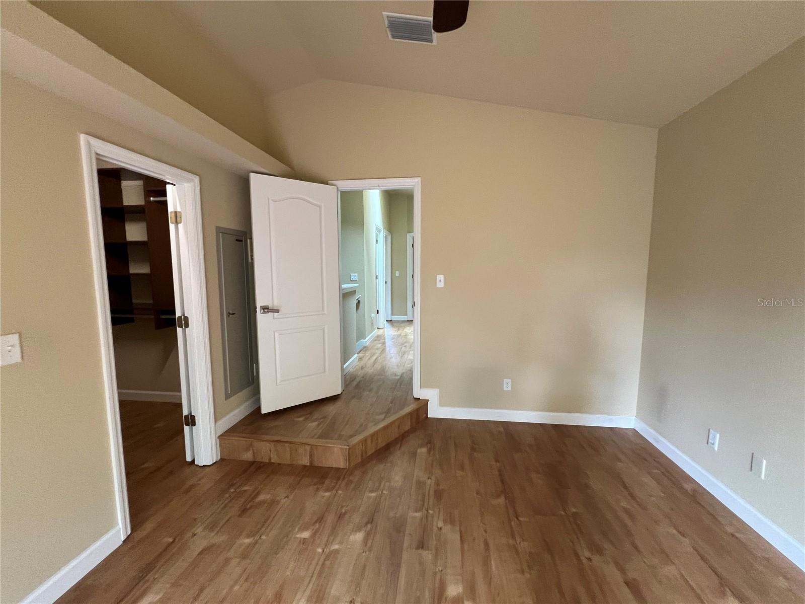 1383 CURLEW RD — photo 26