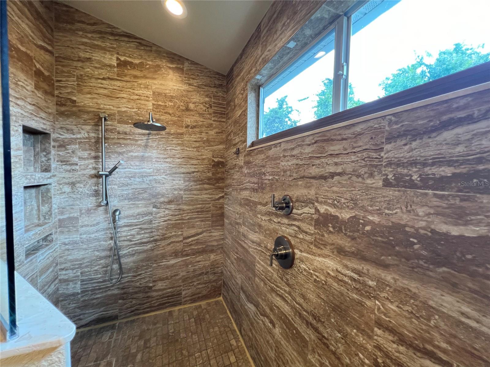 1383 CURLEW RD — photo 33