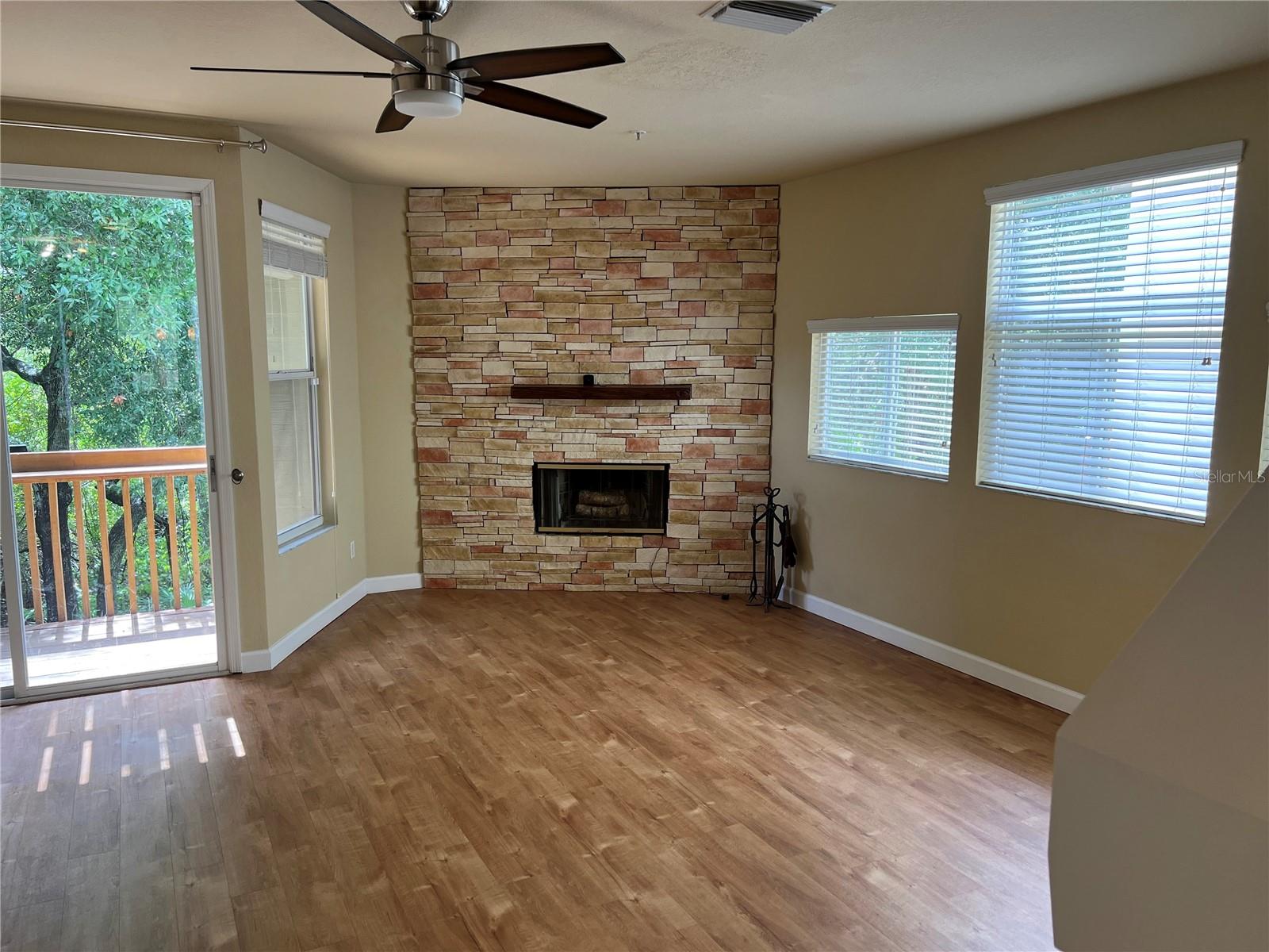 1383 CURLEW RD — photo 14