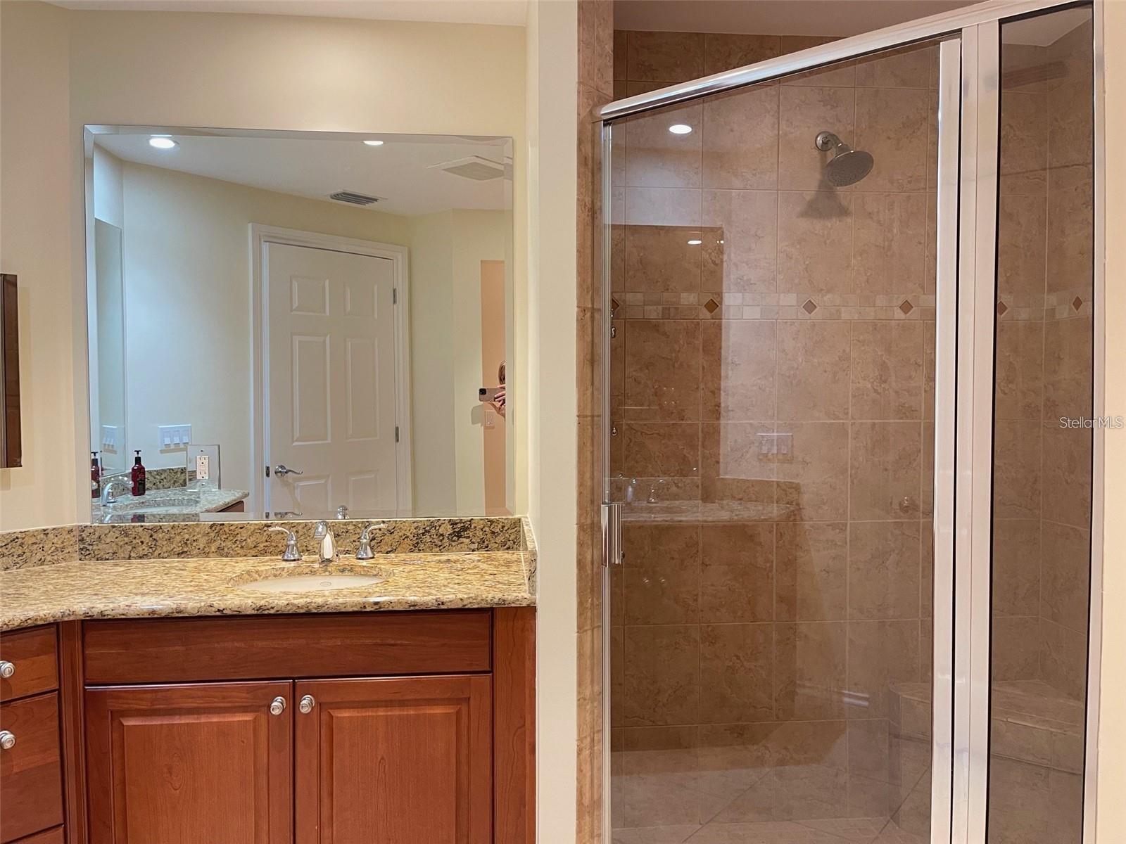 8111 LAKEWOOD MAIN ST #307 — photo 18