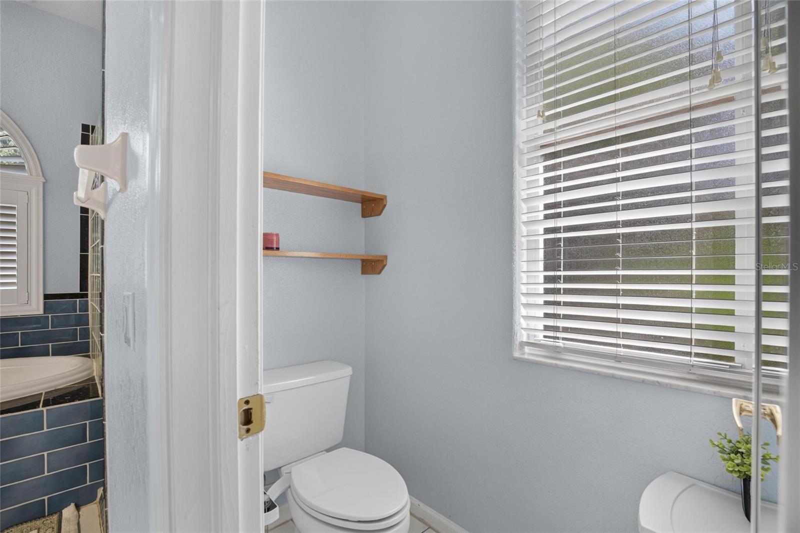 2704 ASTON AVE — photo 40
