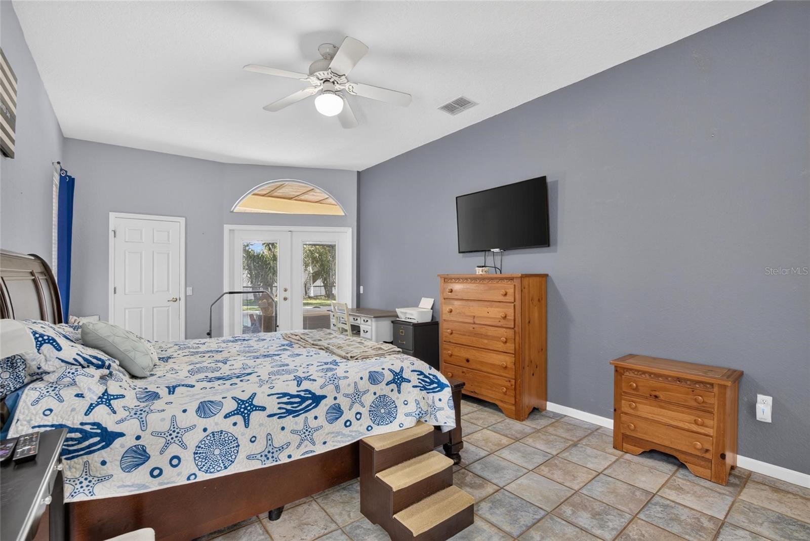 2704 ASTON AVE — photo 32