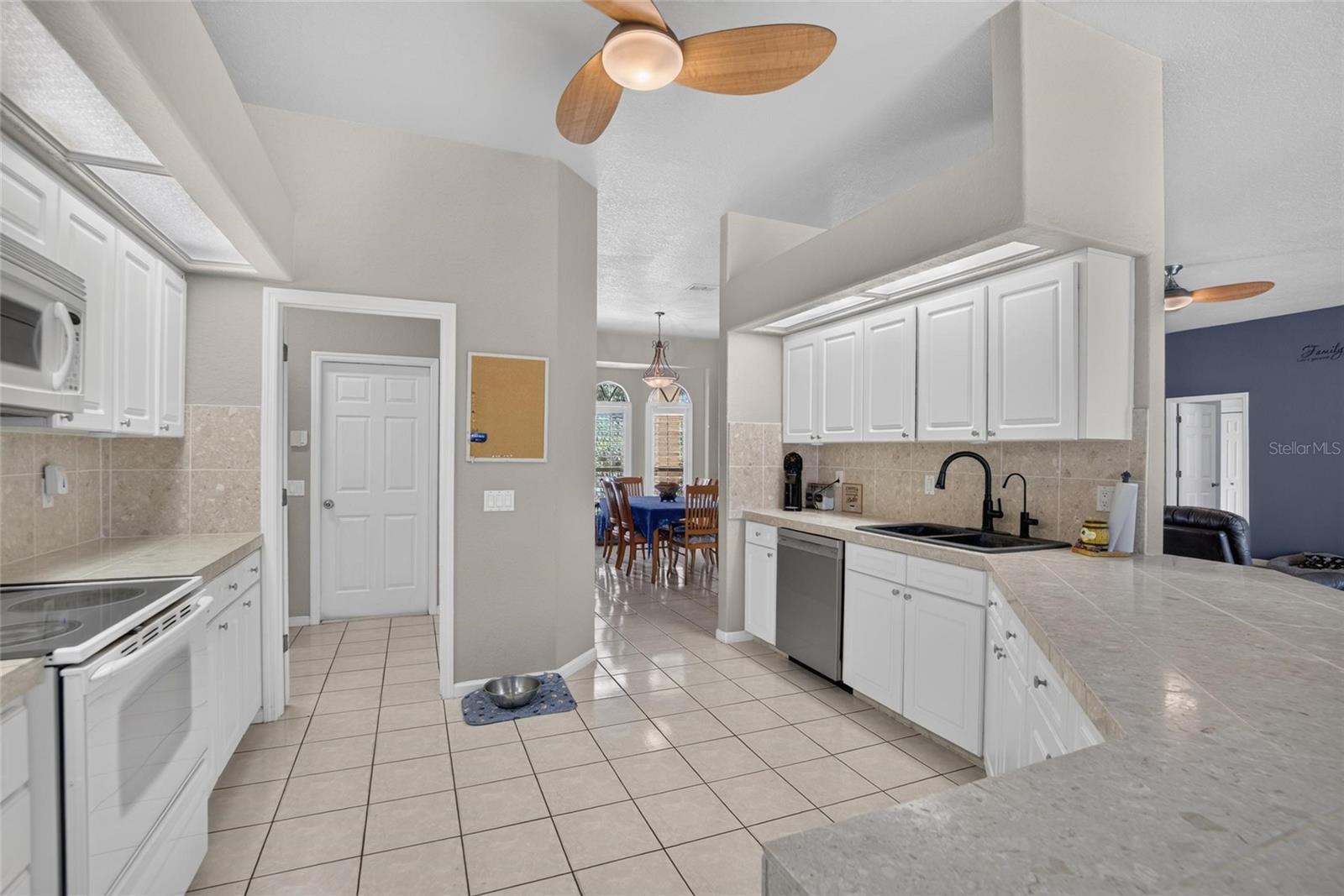 2704 ASTON AVE — photo 25