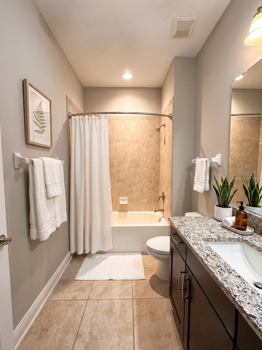 1747 OAK HAMMOCK CT — photo 18
