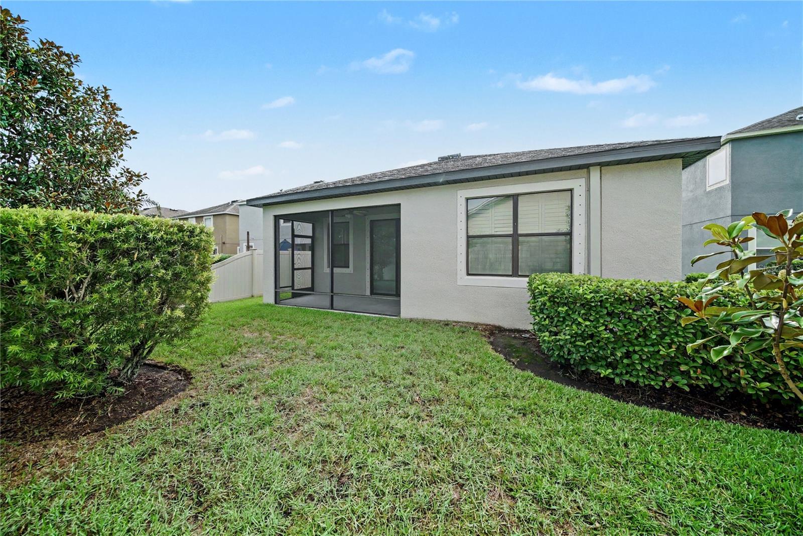 1747 OAK HAMMOCK CT — photo 23