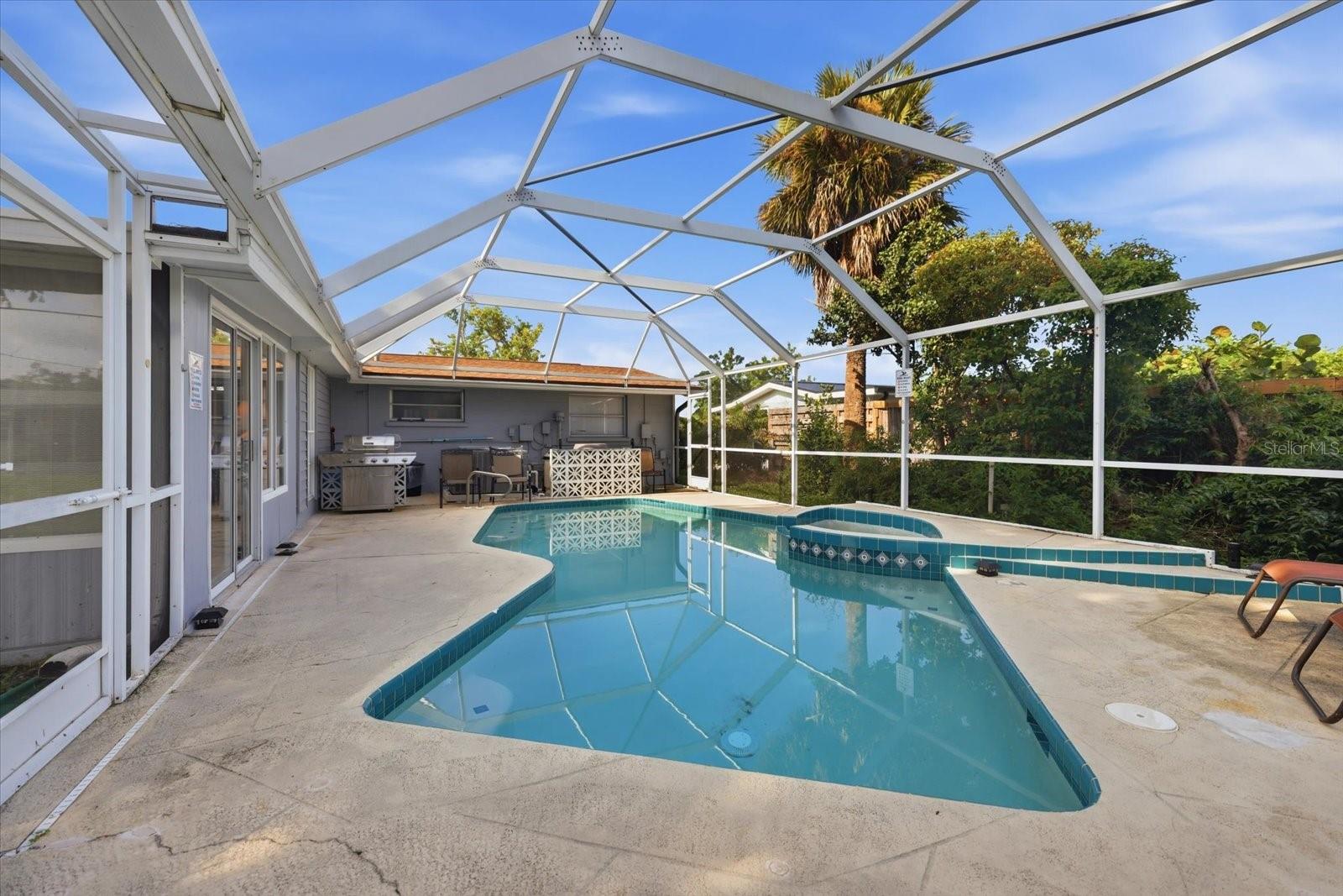 134 PADDINGTON RD — photo 23