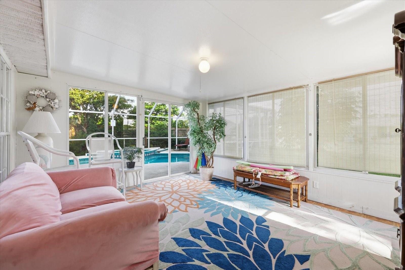 134 PADDINGTON RD — photo 16